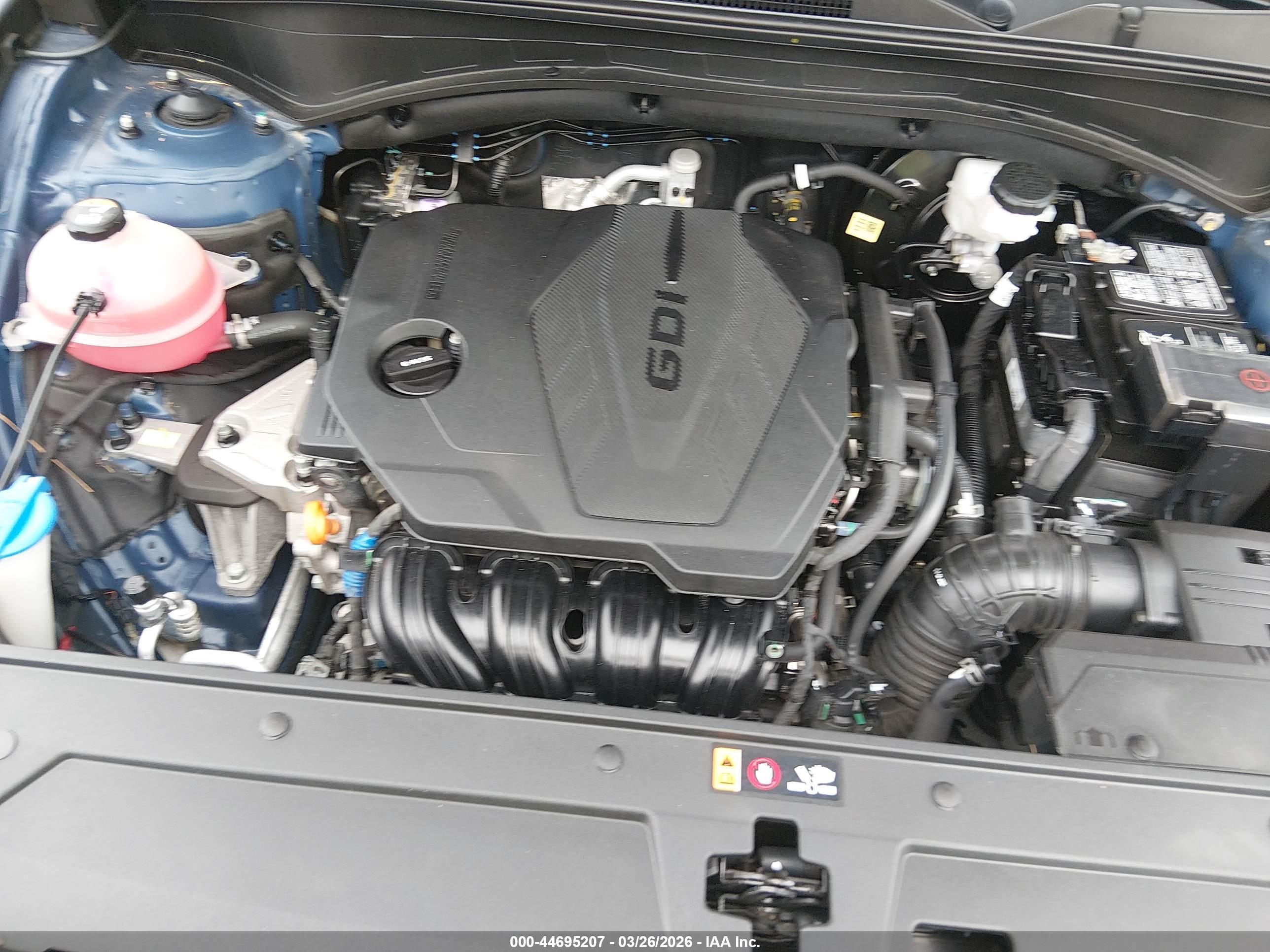 HYUNDAI SANTA image 10