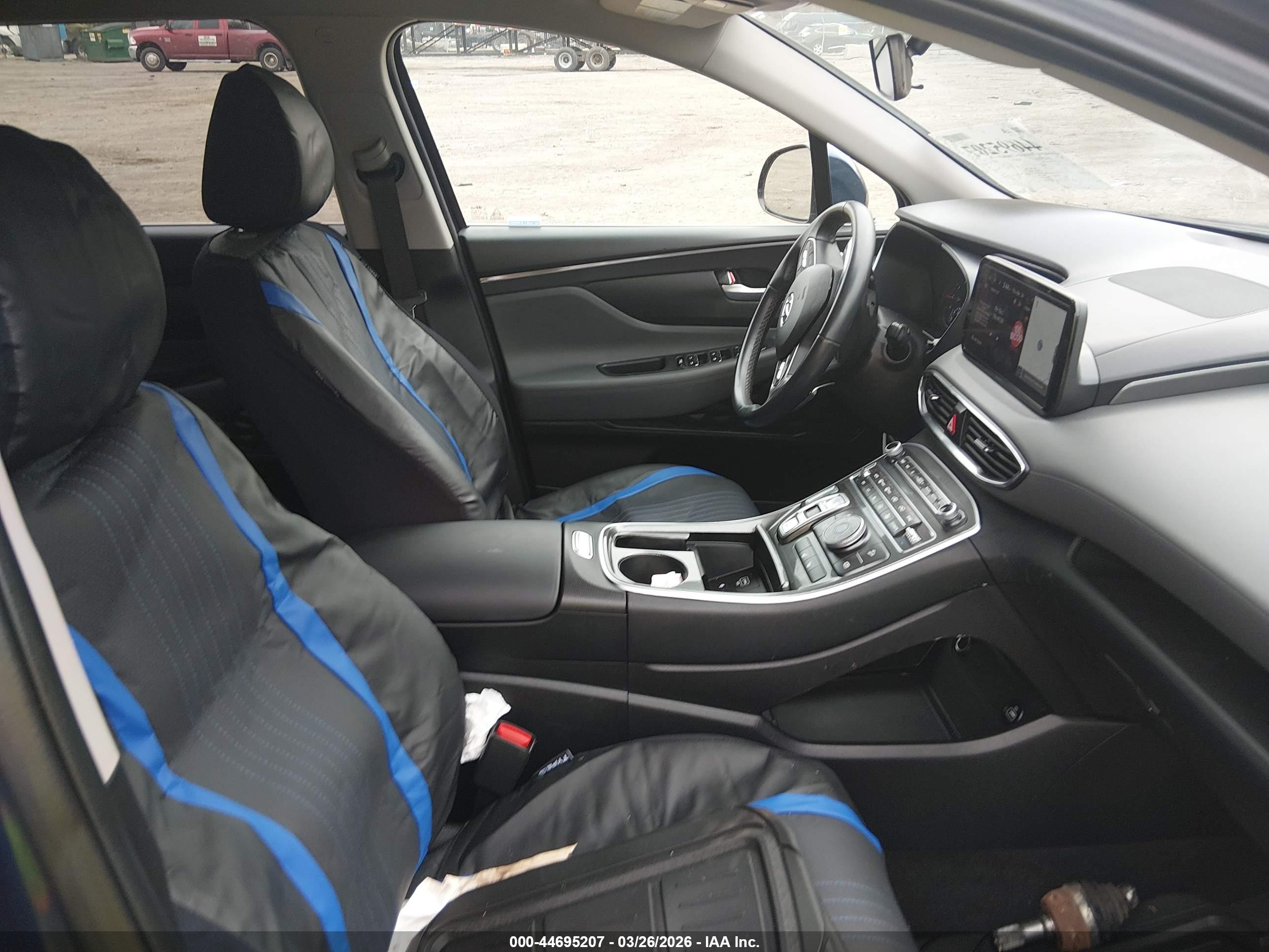 HYUNDAI SANTA image 5