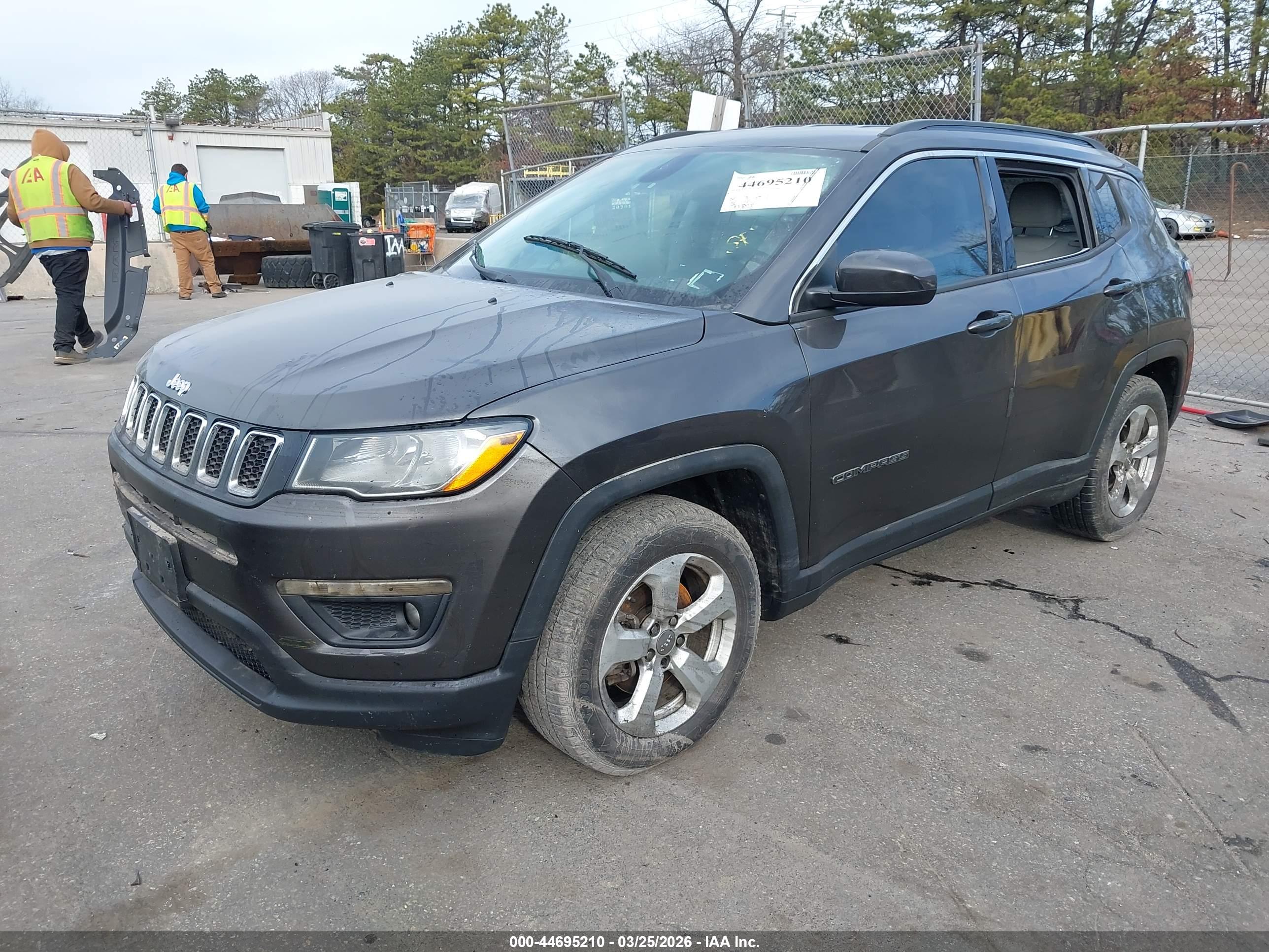 JEEP COMPASS image 2