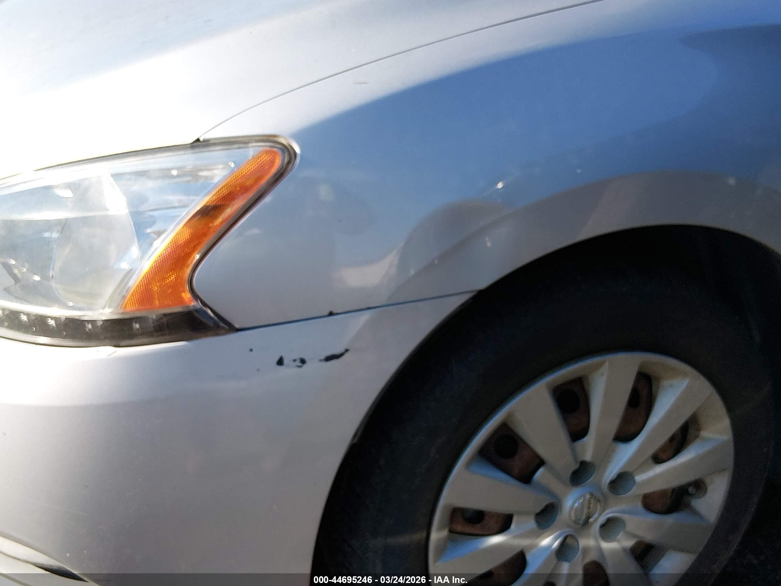NISSAN SENTRA image 6