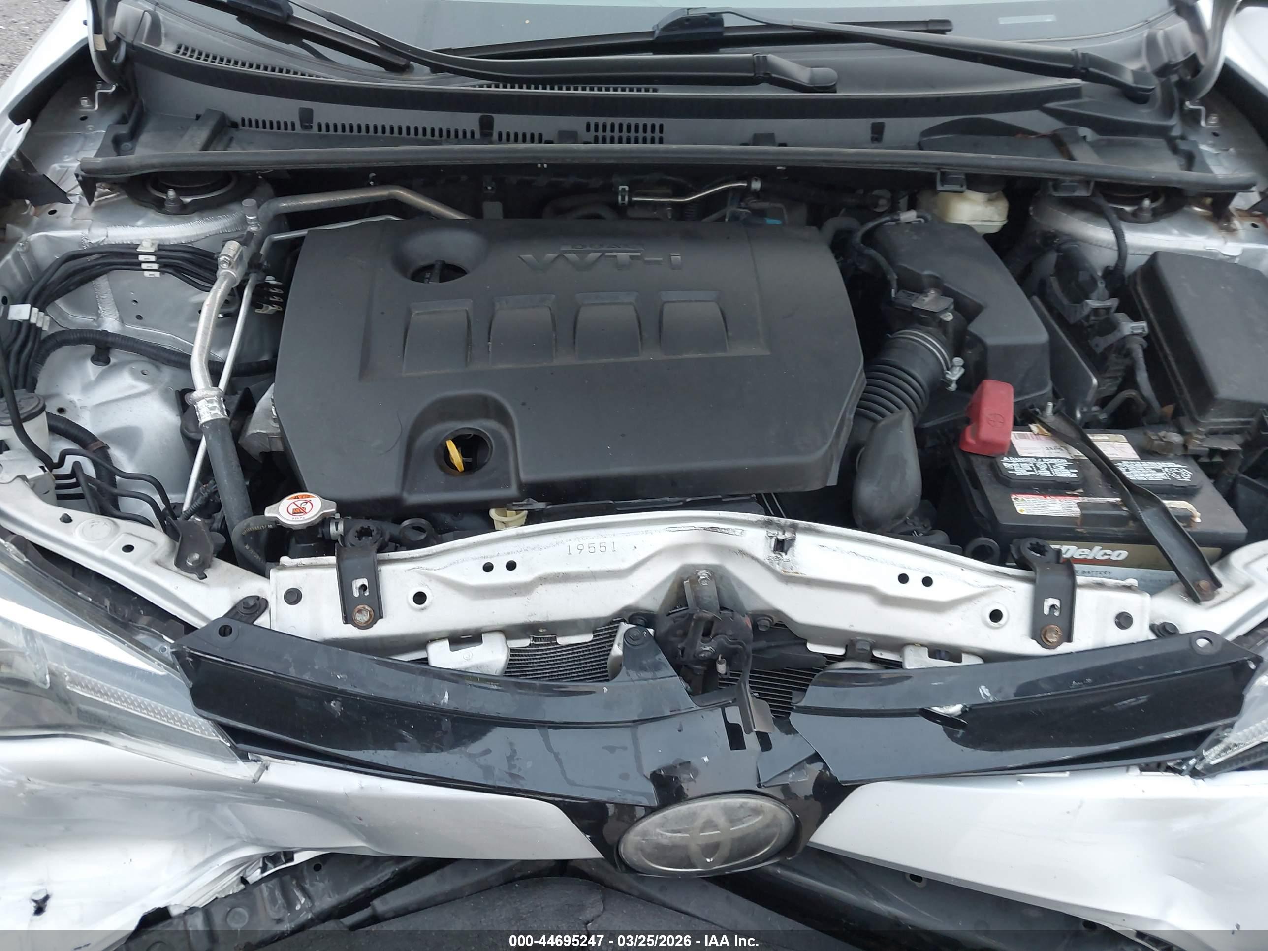 TOYOTA COROLLA image 10