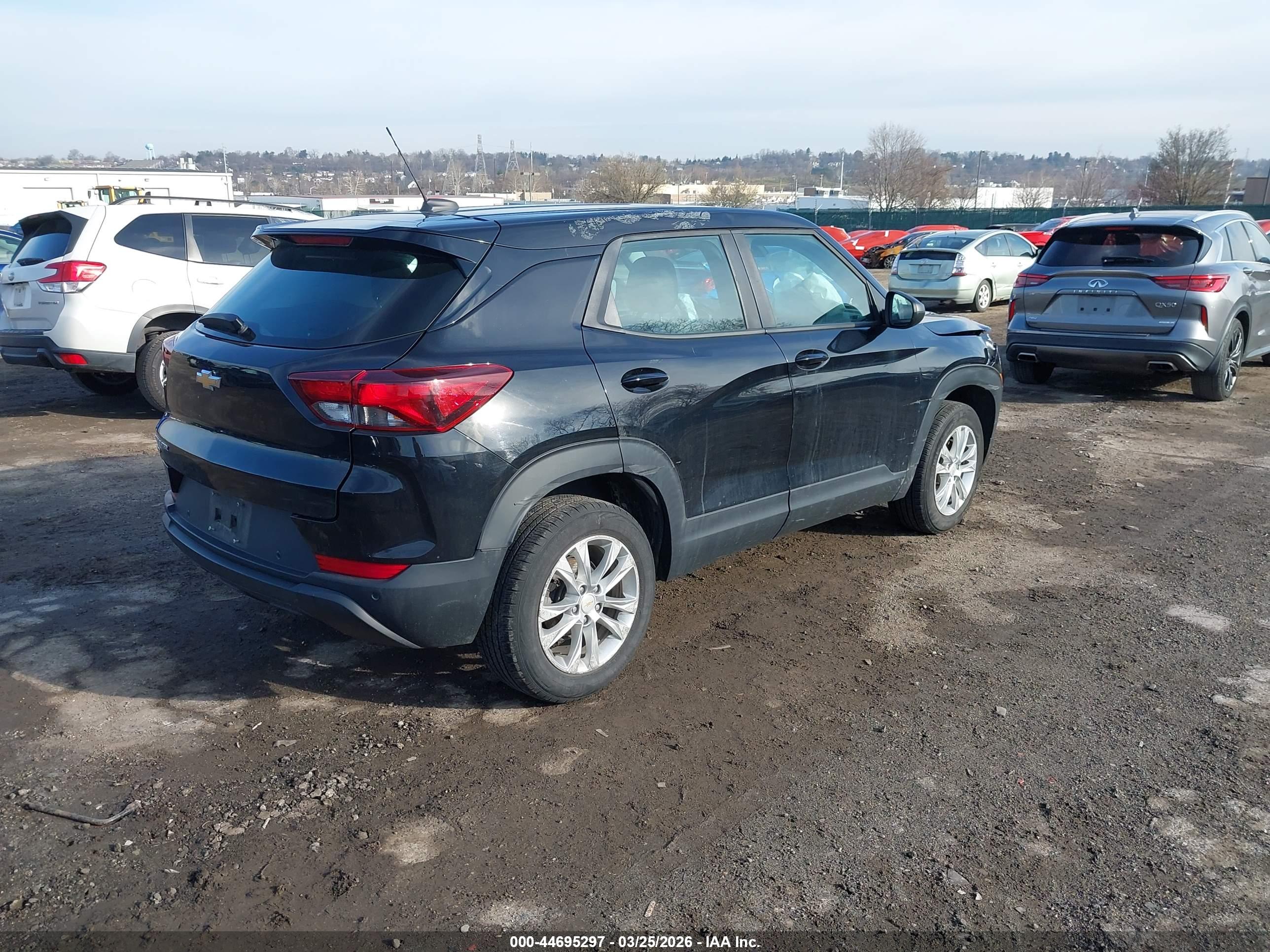 CHEVROLET TRAILBLAZER image 4
