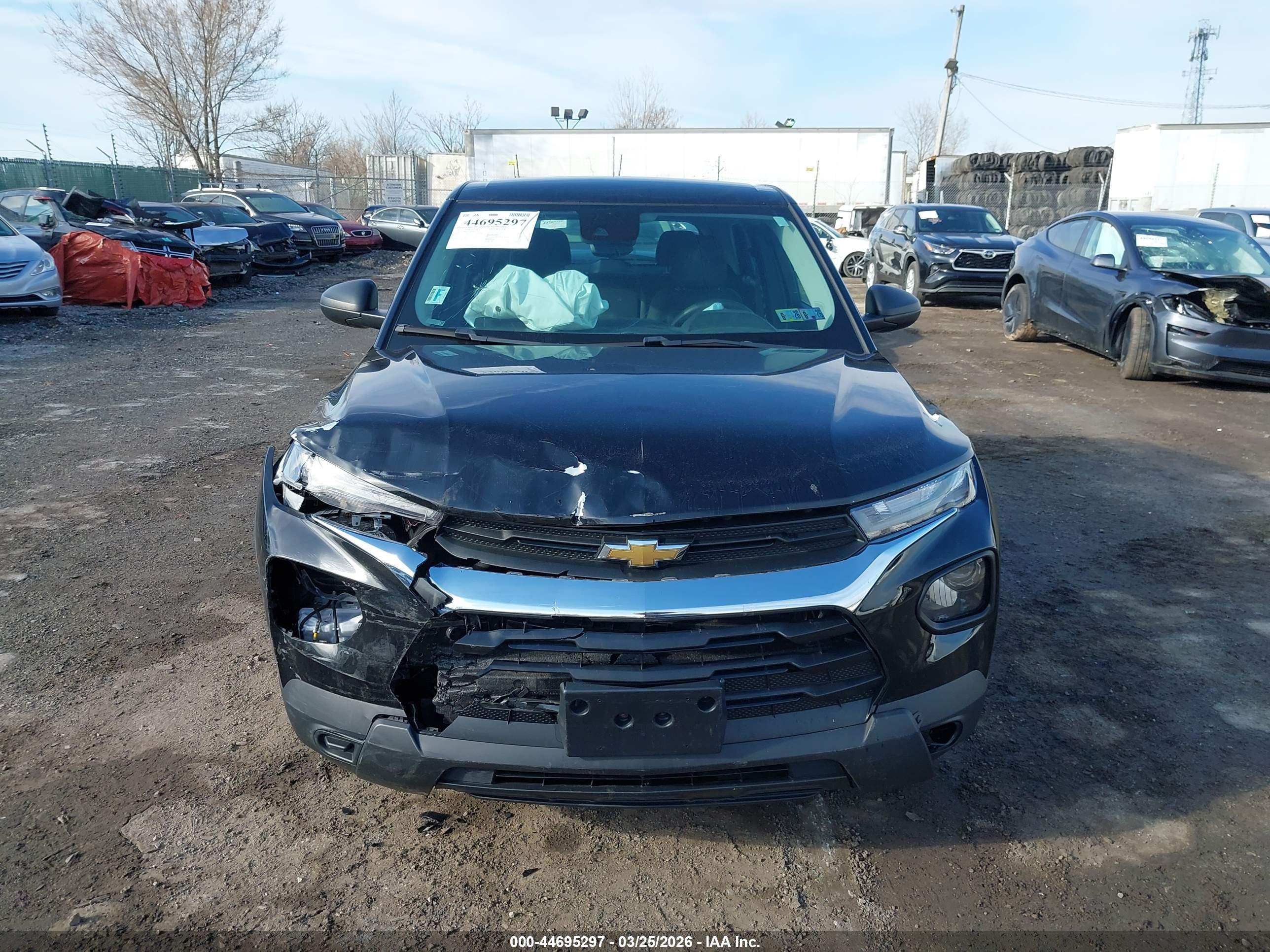CHEVROLET TRAILBLAZER image 6