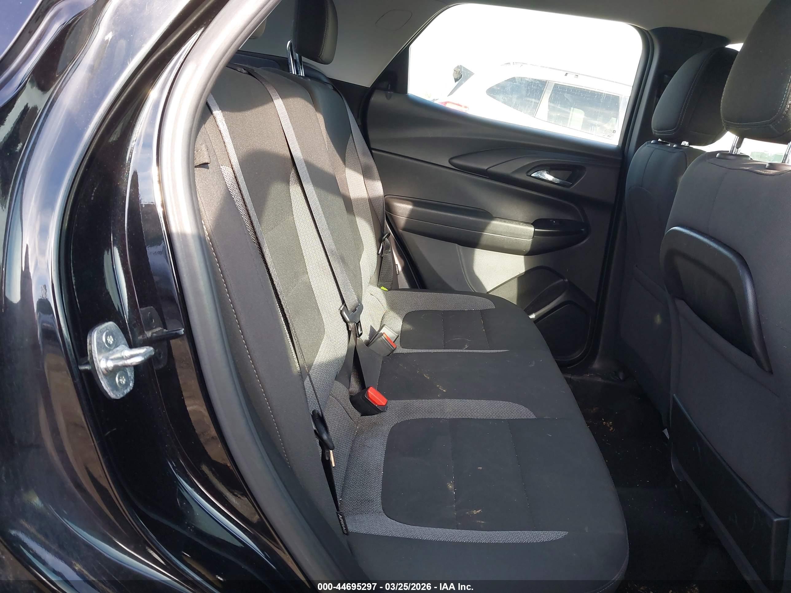 CHEVROLET TRAILBLAZER image 8