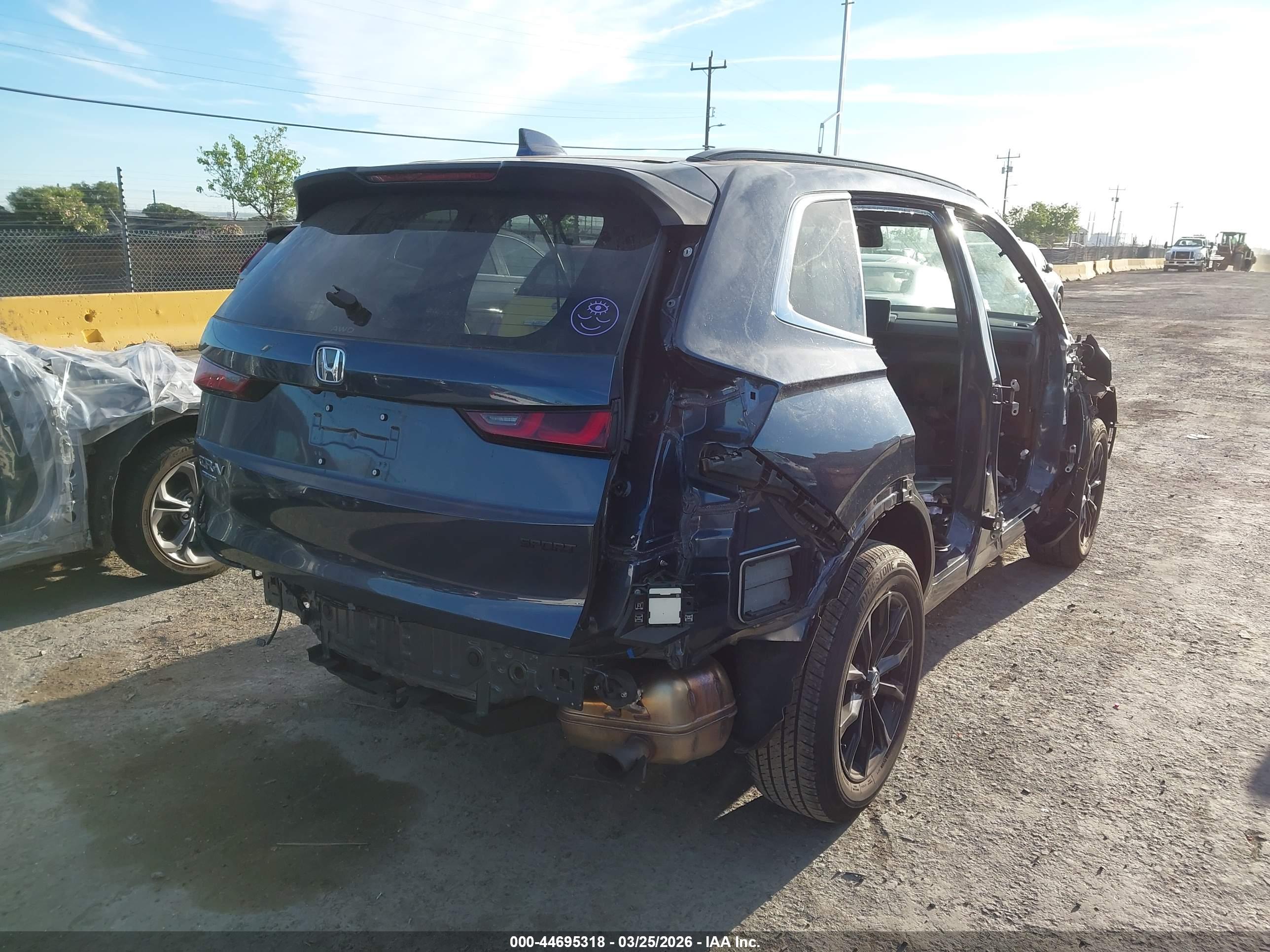 HONDA CR-V image 4