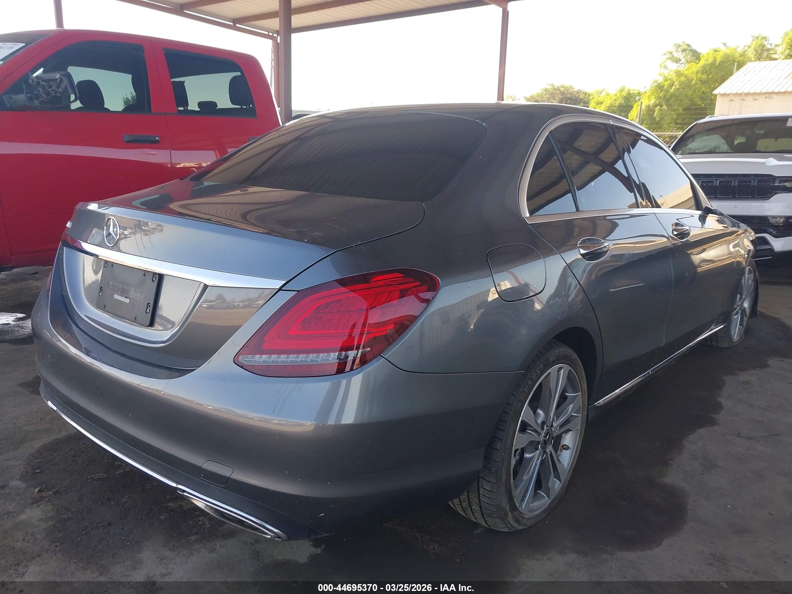 MERCEDES-BENZ C image 4