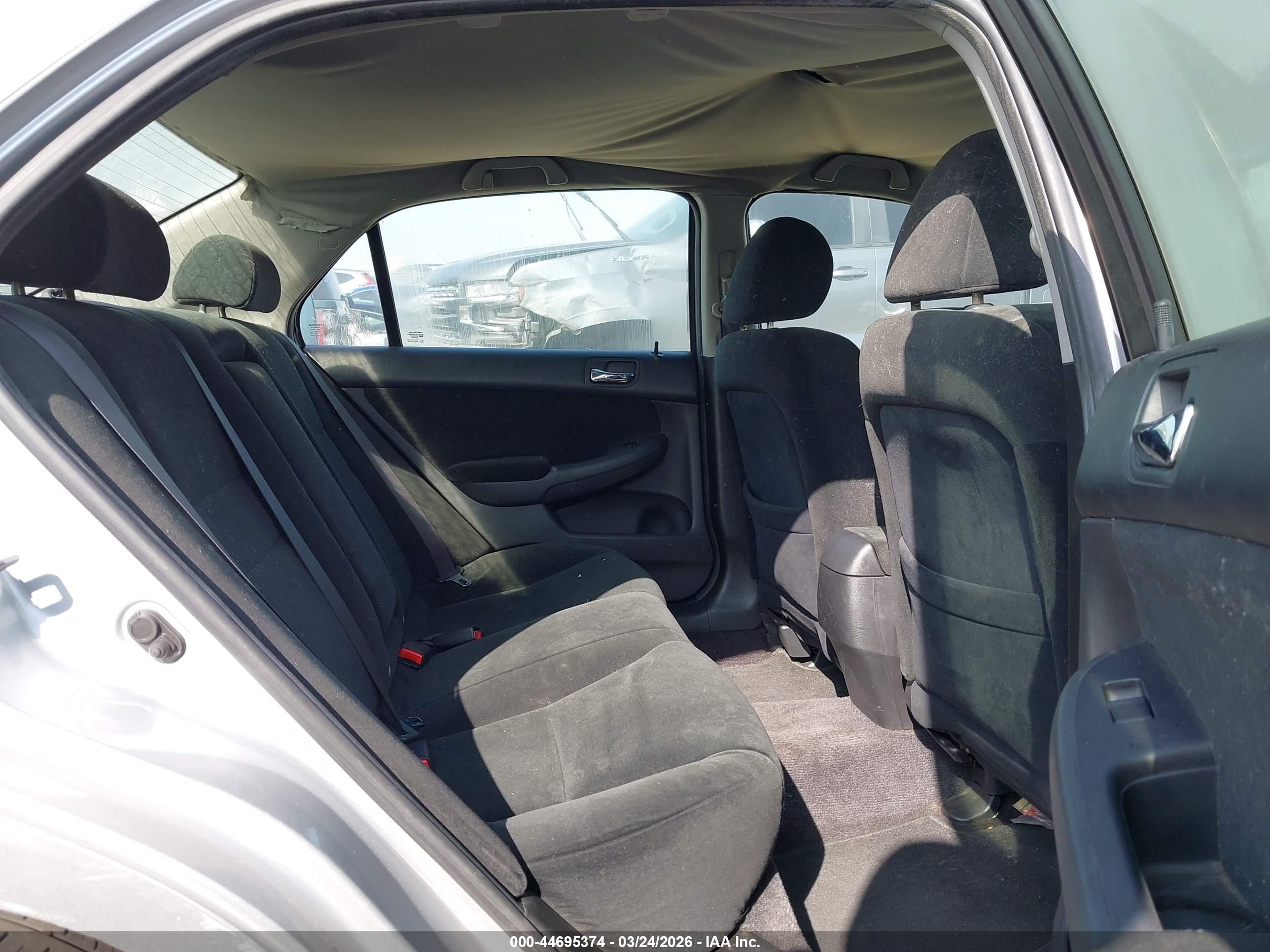 HONDA ACCORD image 8