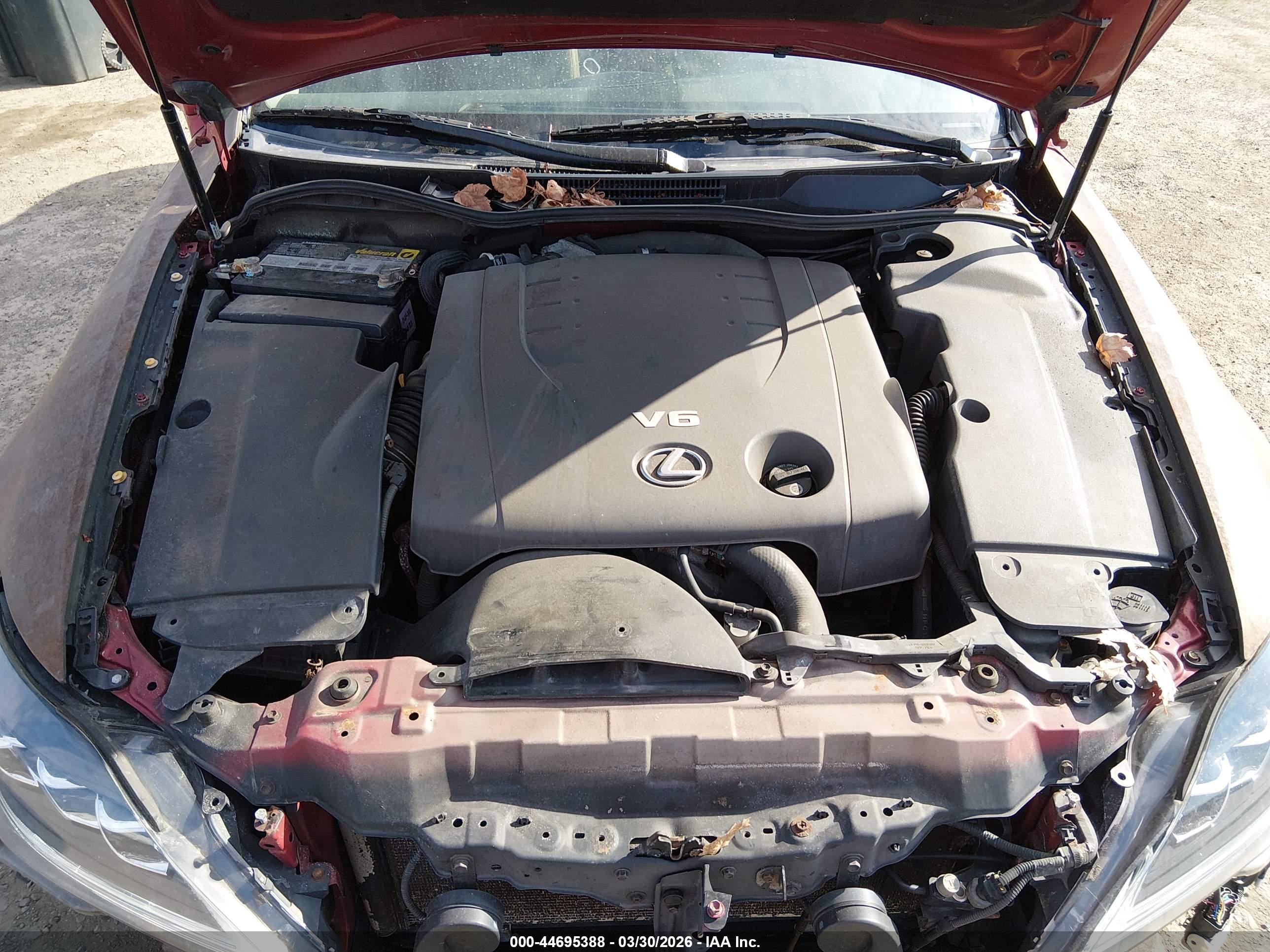 LEXUS IS image 10