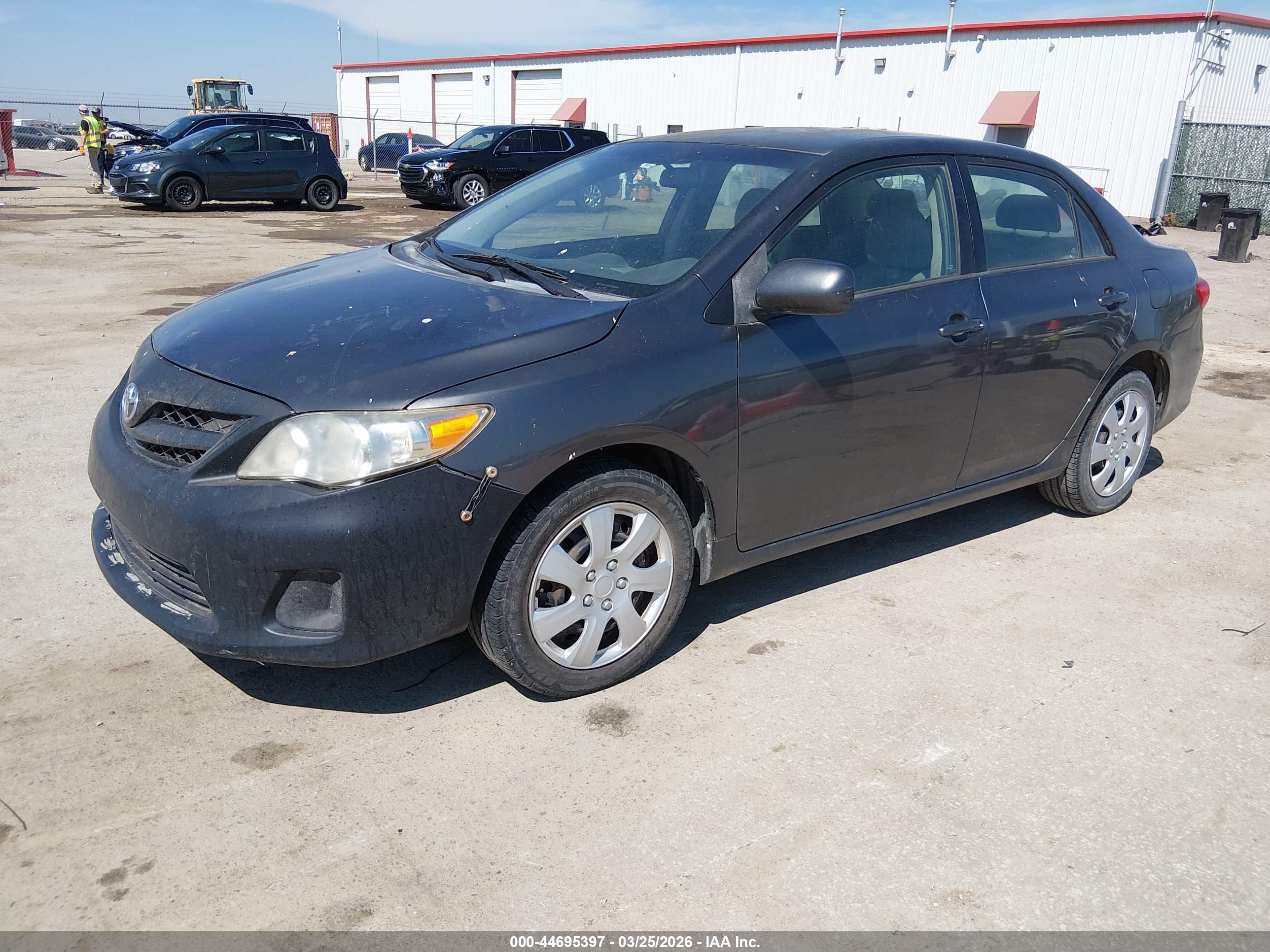 TOYOTA COROLLA image 2