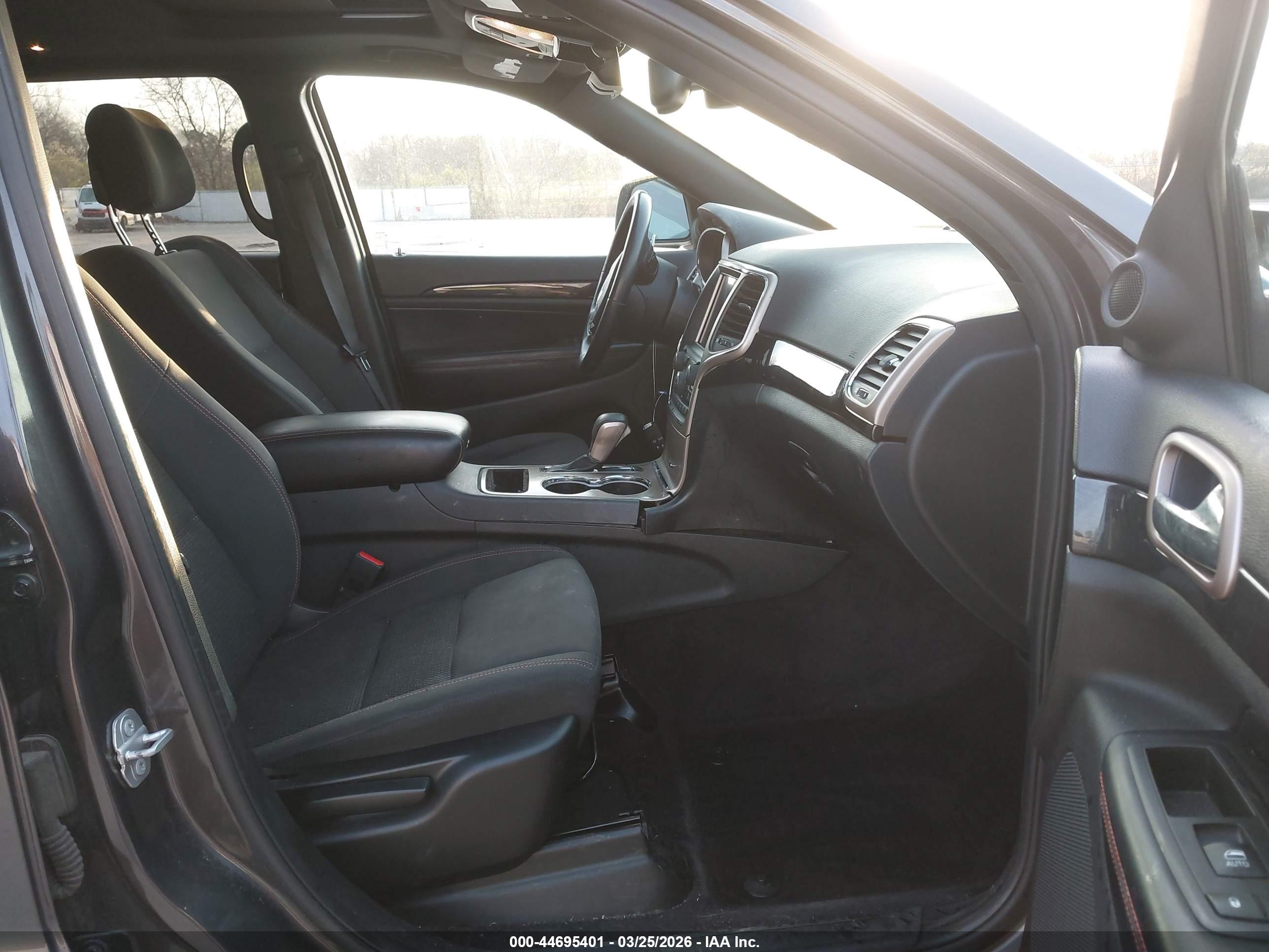 JEEP GRAND image 5