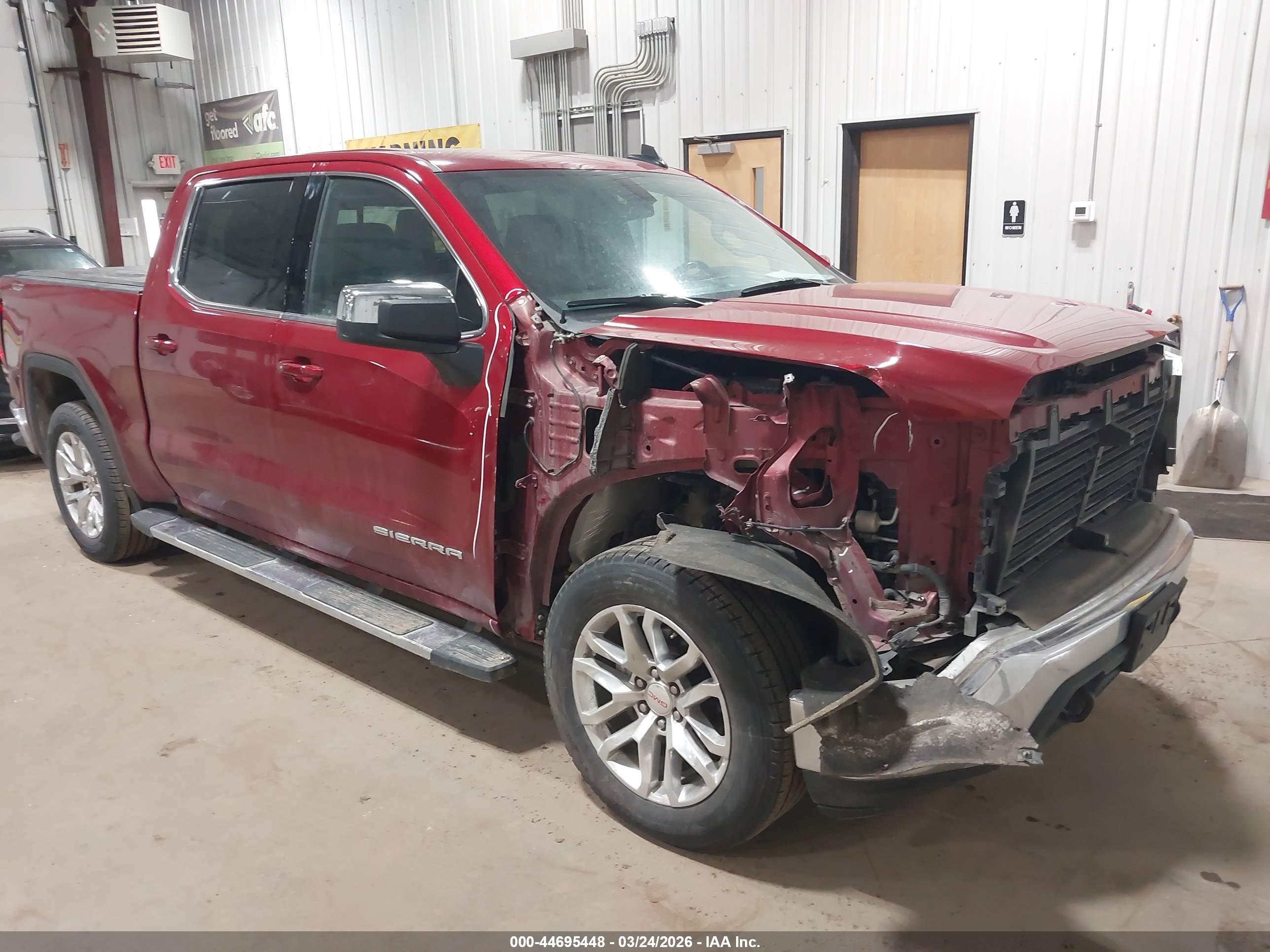 GMC SIERRA image 6