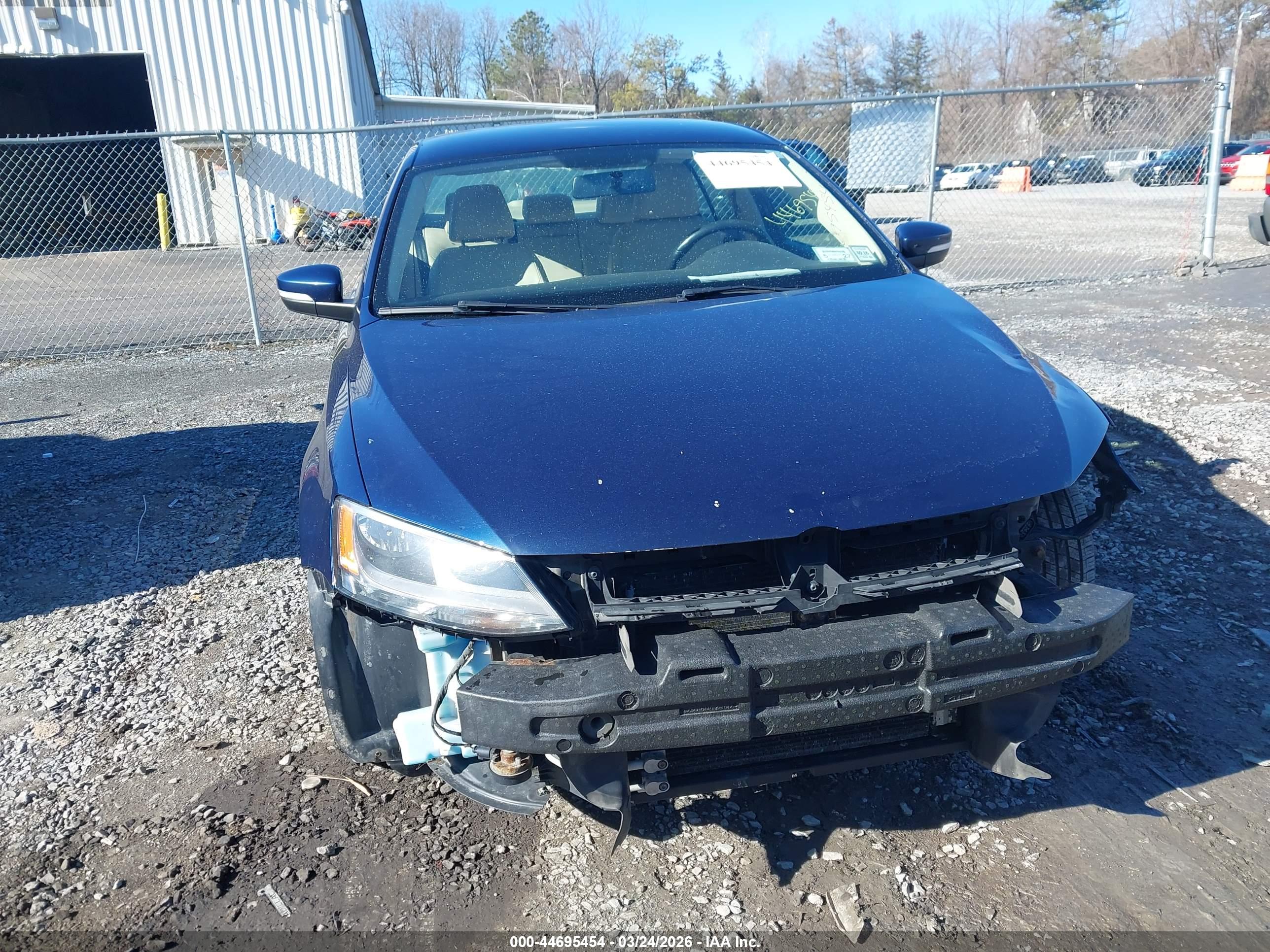 VOLKSWAGEN JETTA image 6