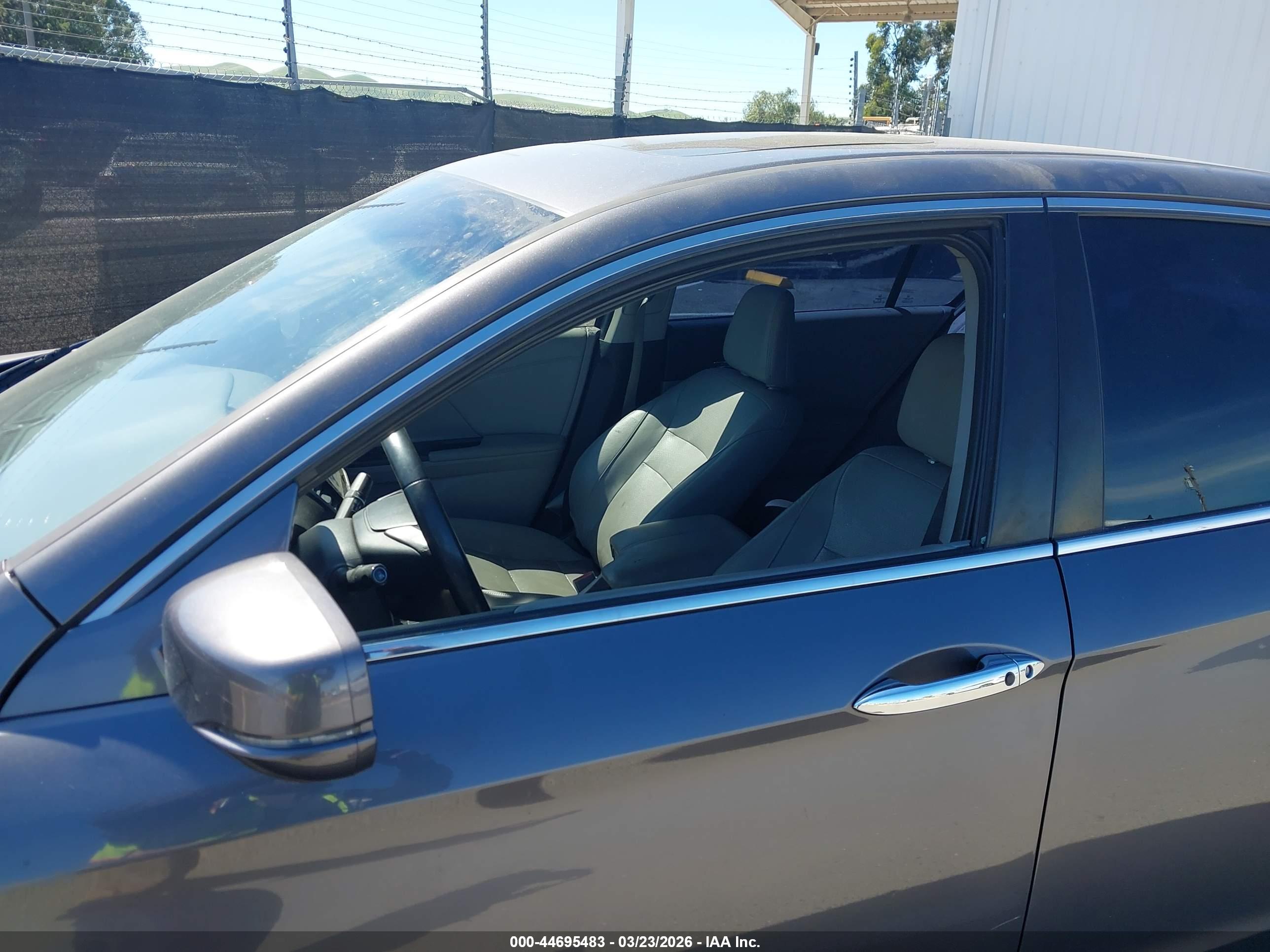 HONDA ACCORD image 6