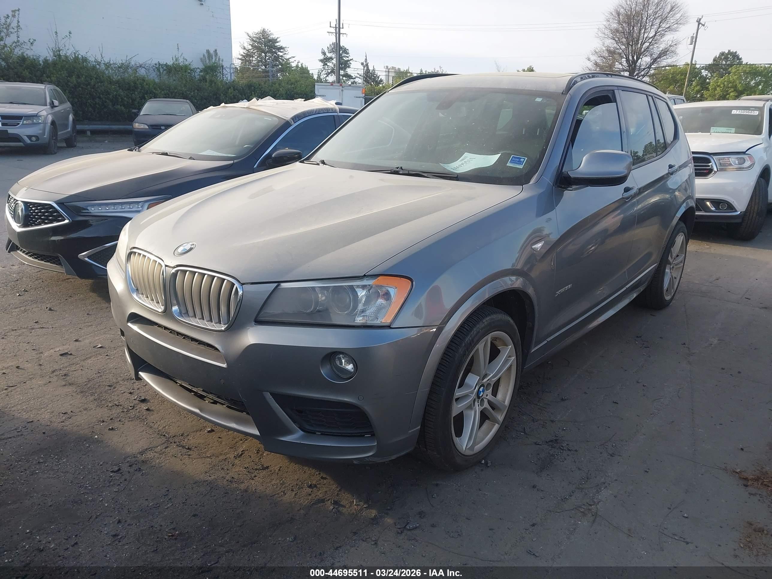 BMW X3 image 2