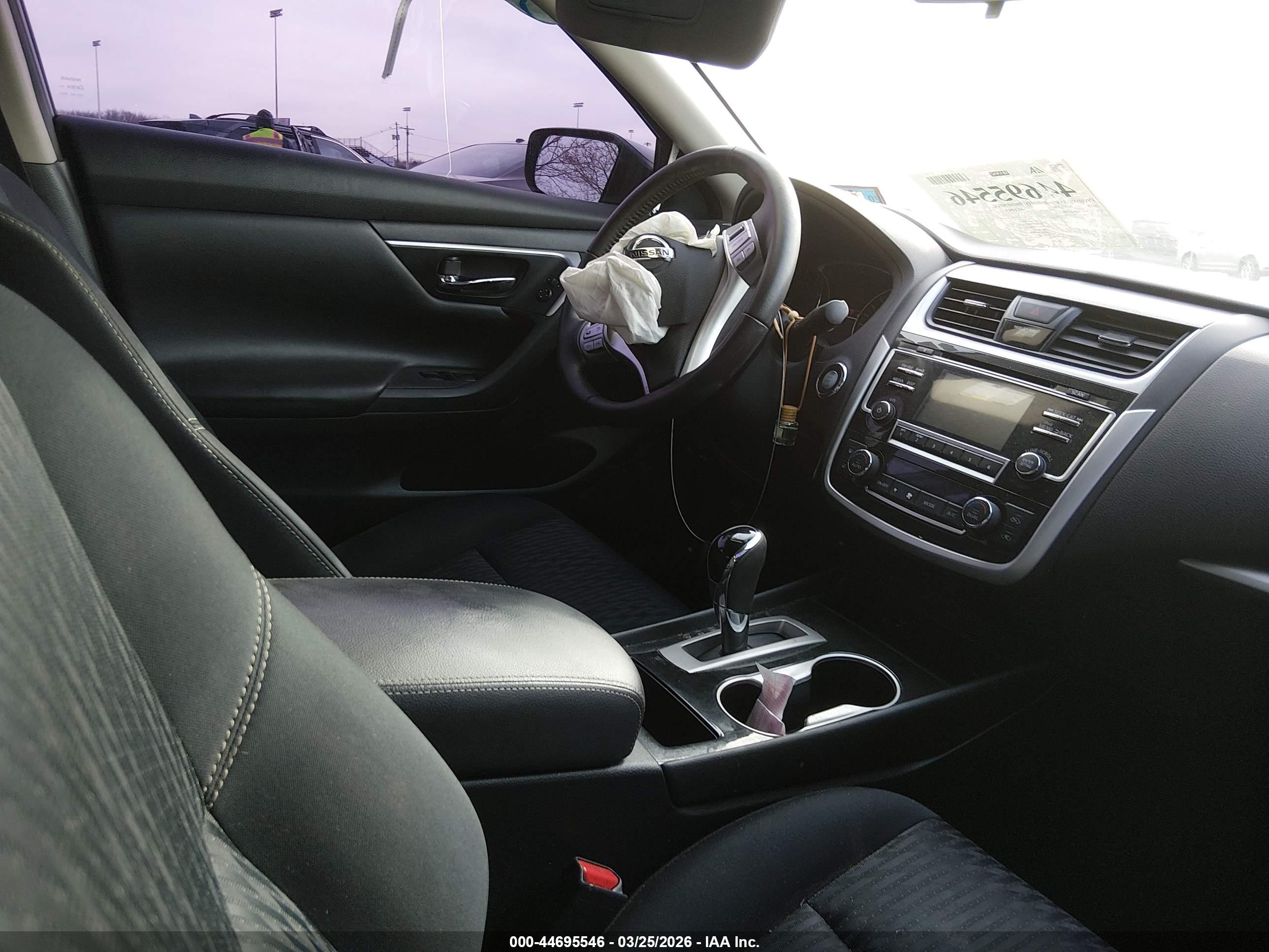 NISSAN ALTIMA image 5