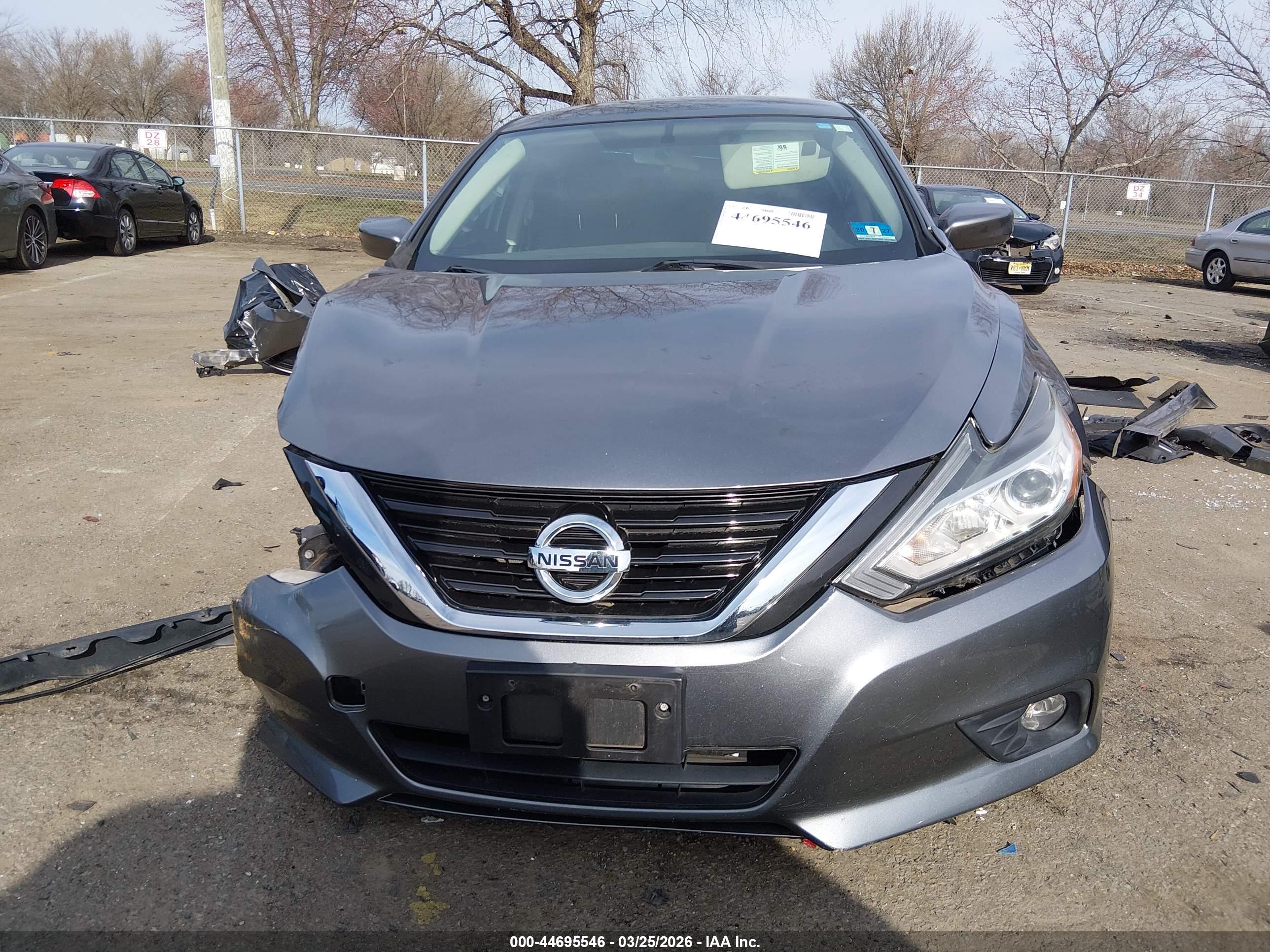 NISSAN ALTIMA image 6