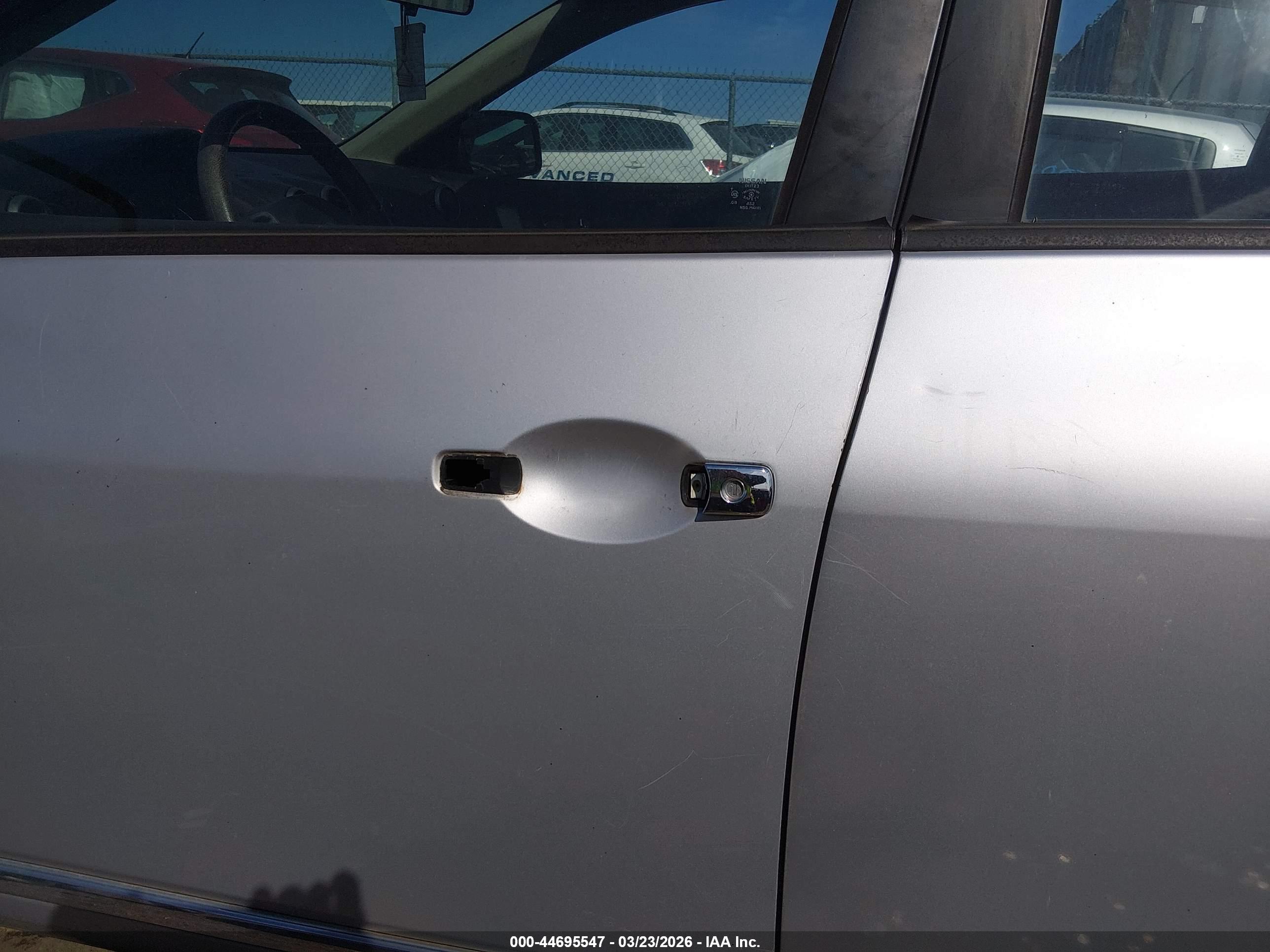 NISSAN ROGUE image 6