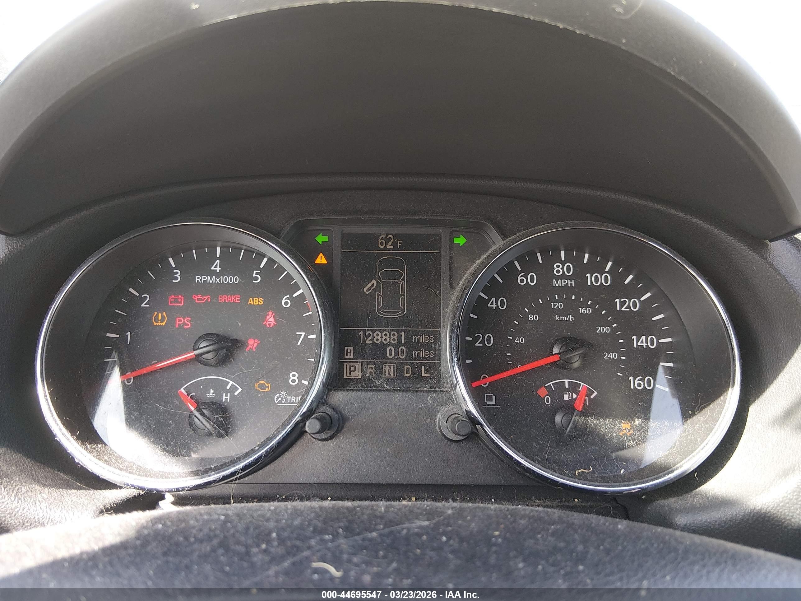 NISSAN ROGUE image 7