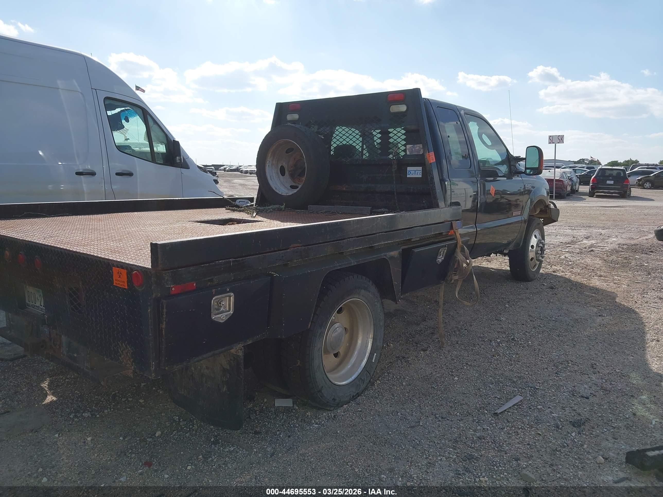 FORD F-450 image 4