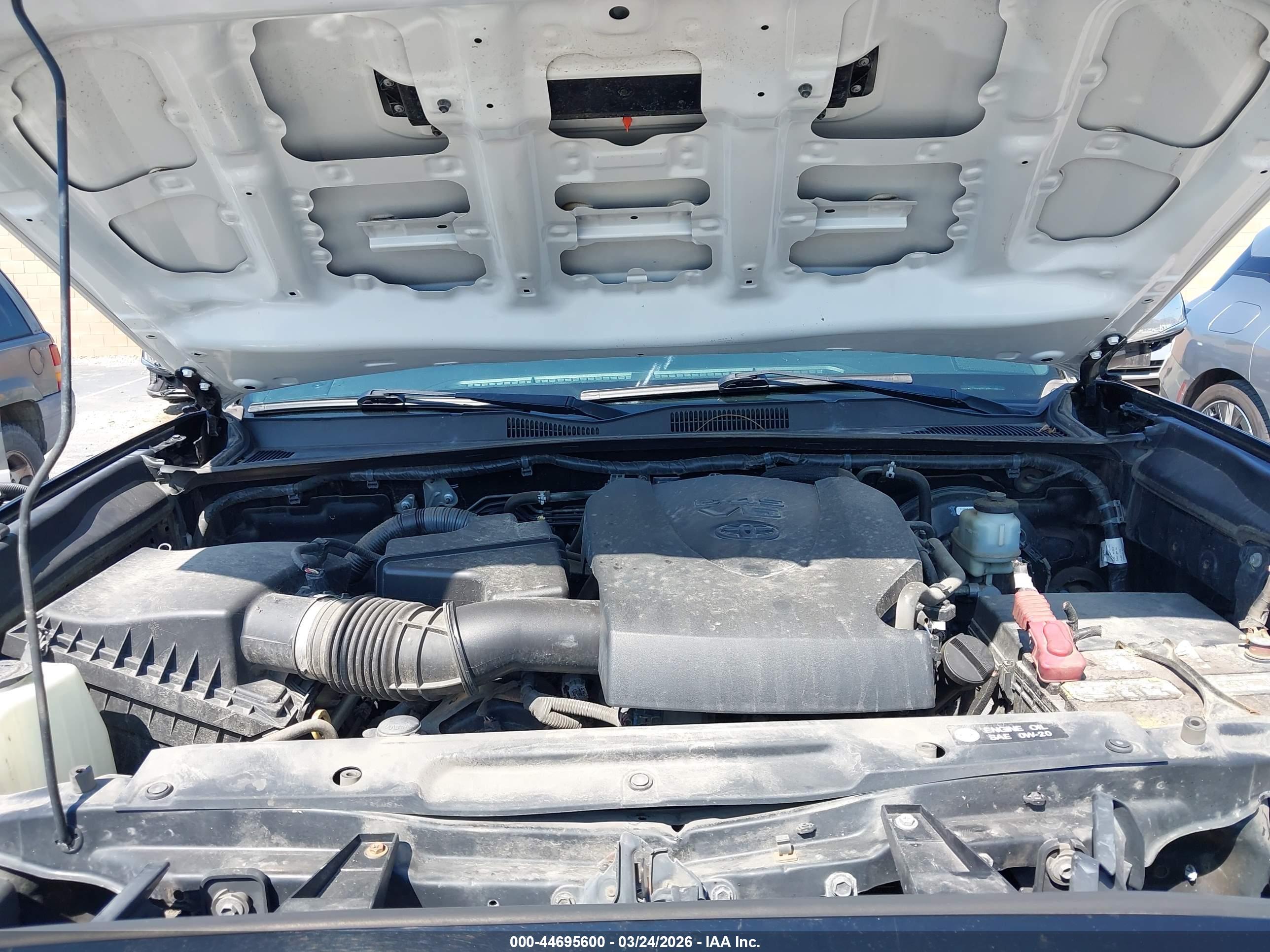 TOYOTA TACOMA image 10