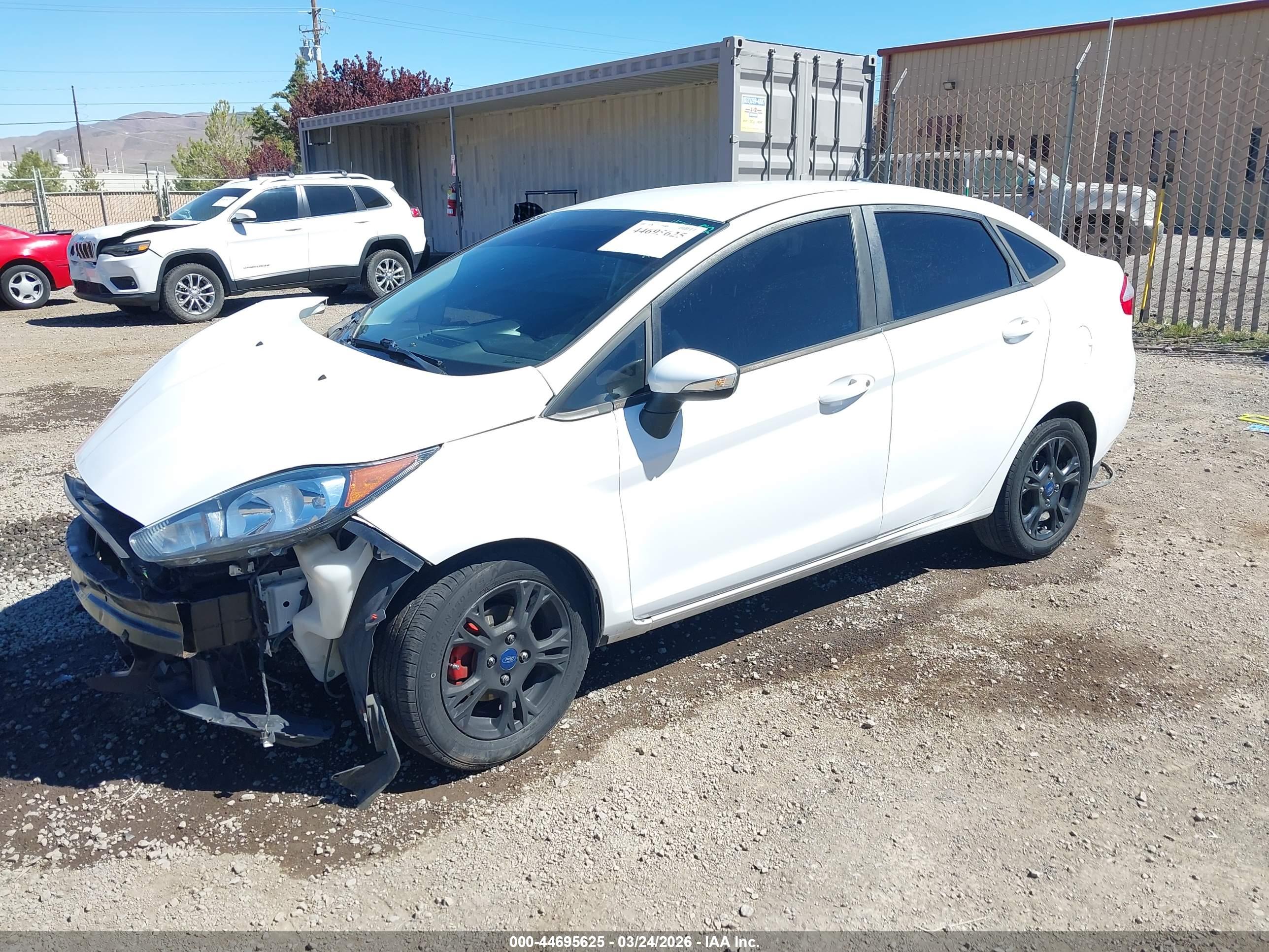 FORD FIESTA image 2
