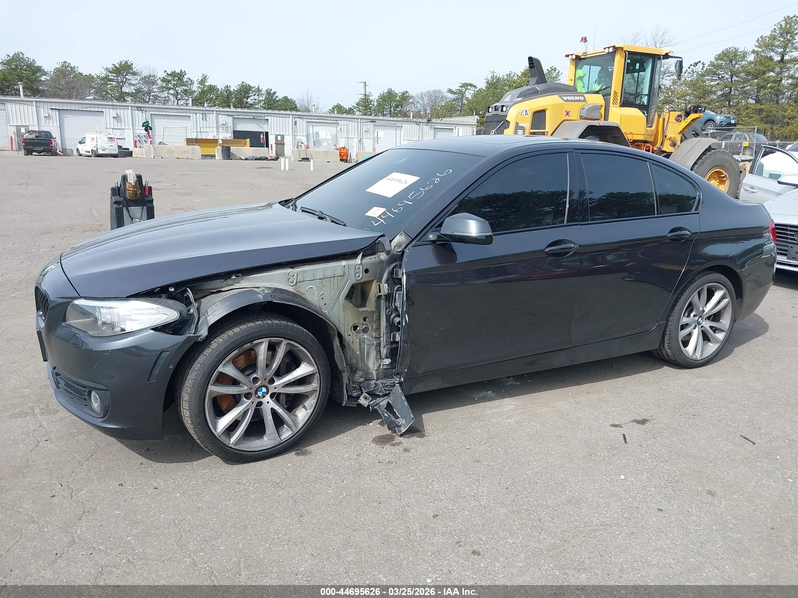 BMW 535I image 6