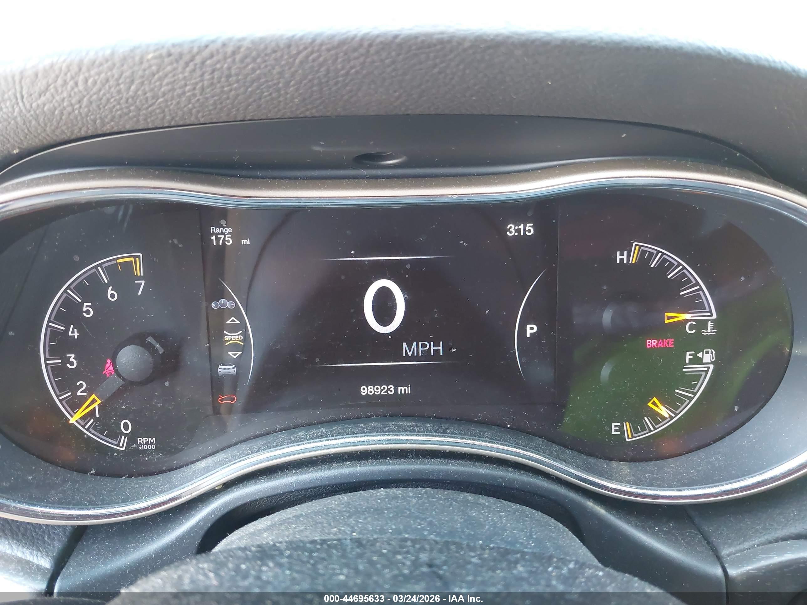 JEEP GRAND image 7
