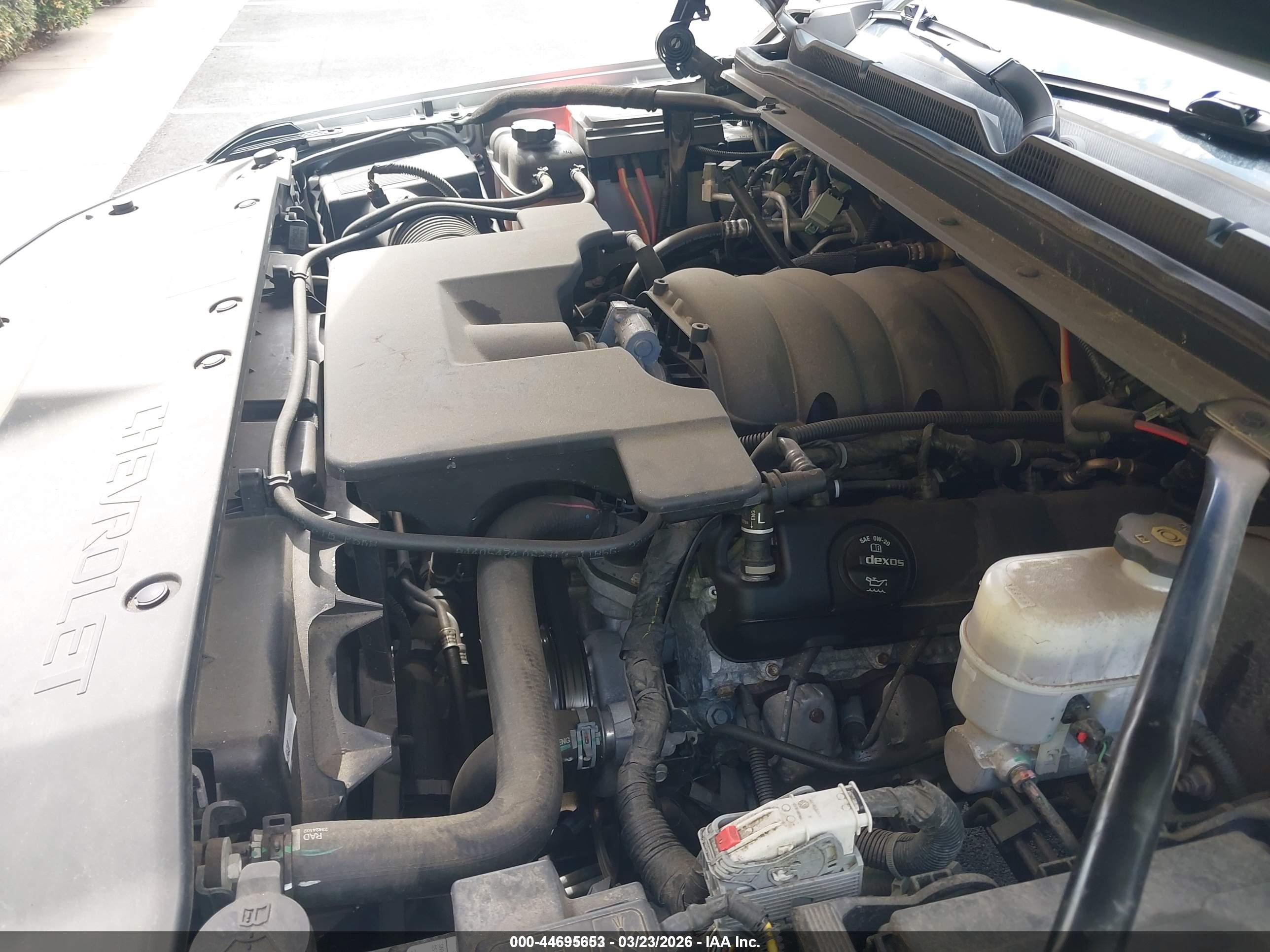 CHEVROLET TAHOE image 10