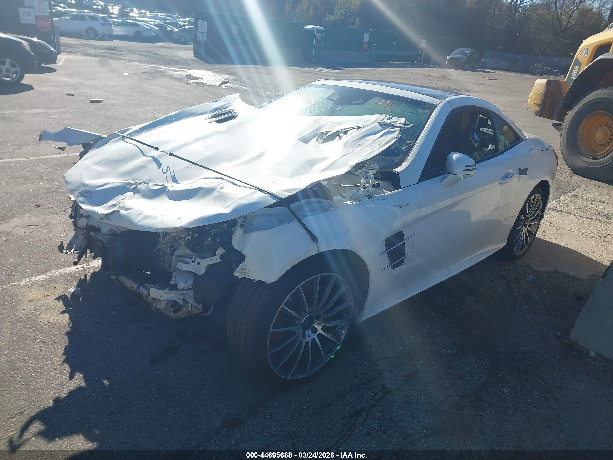 MERCEDES-BENZ SL image 2