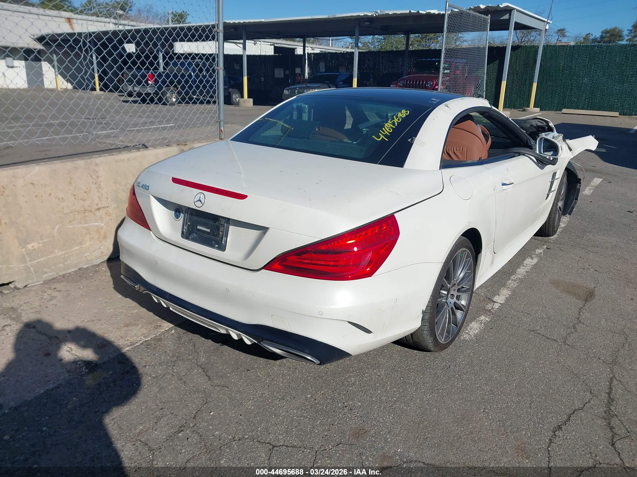 MERCEDES-BENZ SL image 4