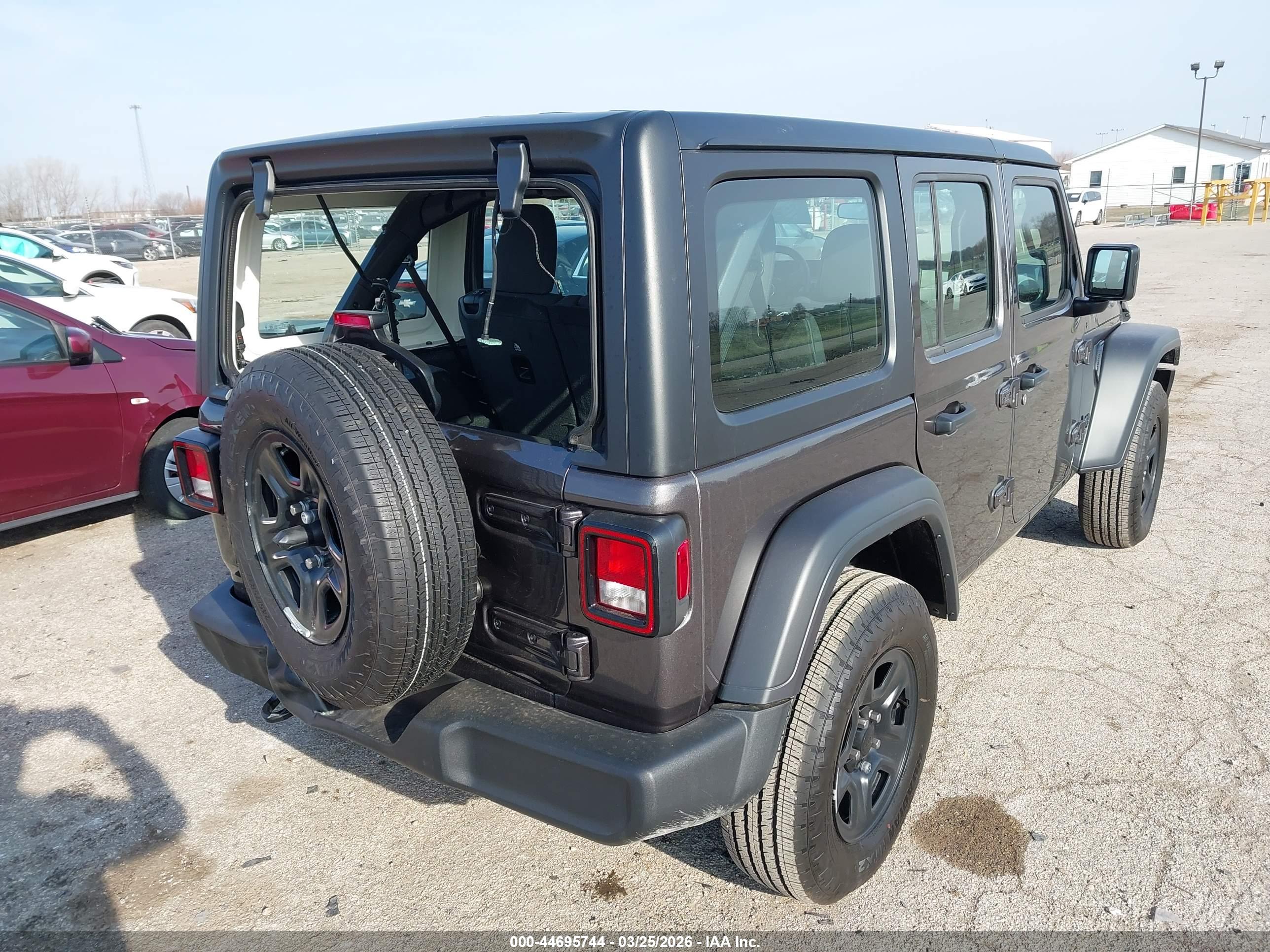 JEEP WRANGLER image 4