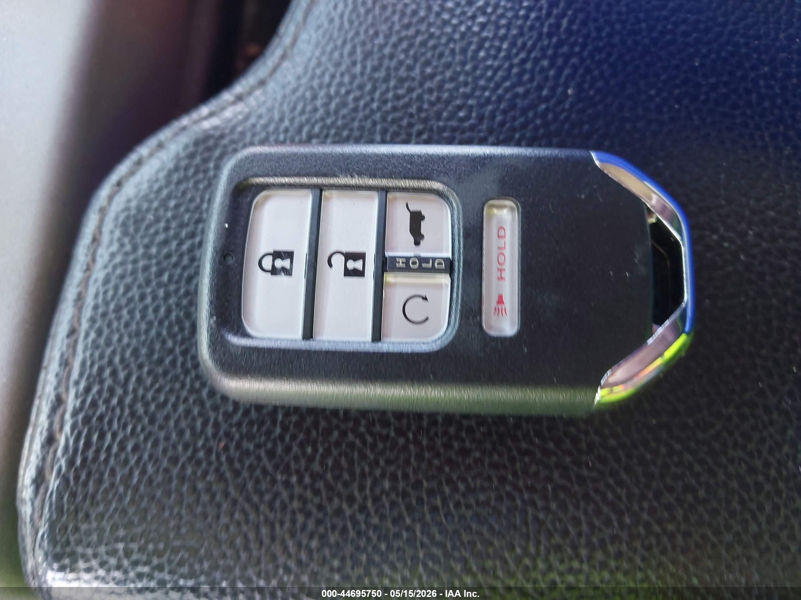 HONDA CR-V image 11