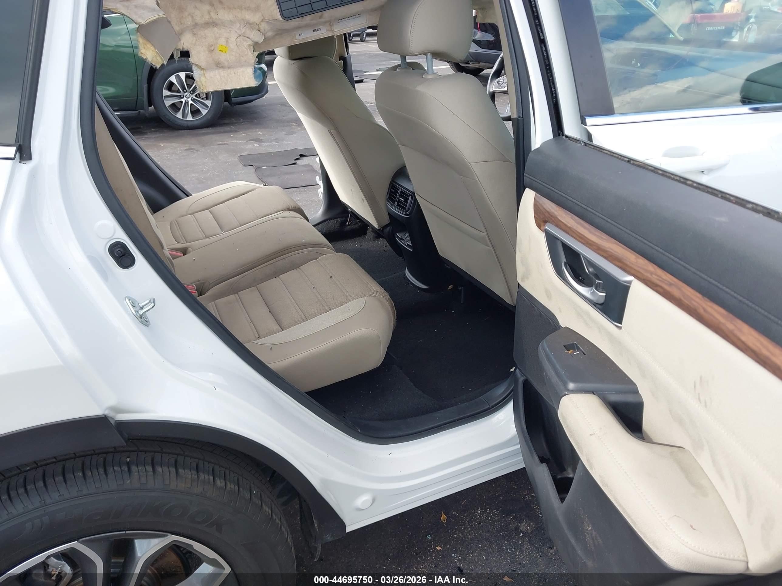HONDA CR-V image 8