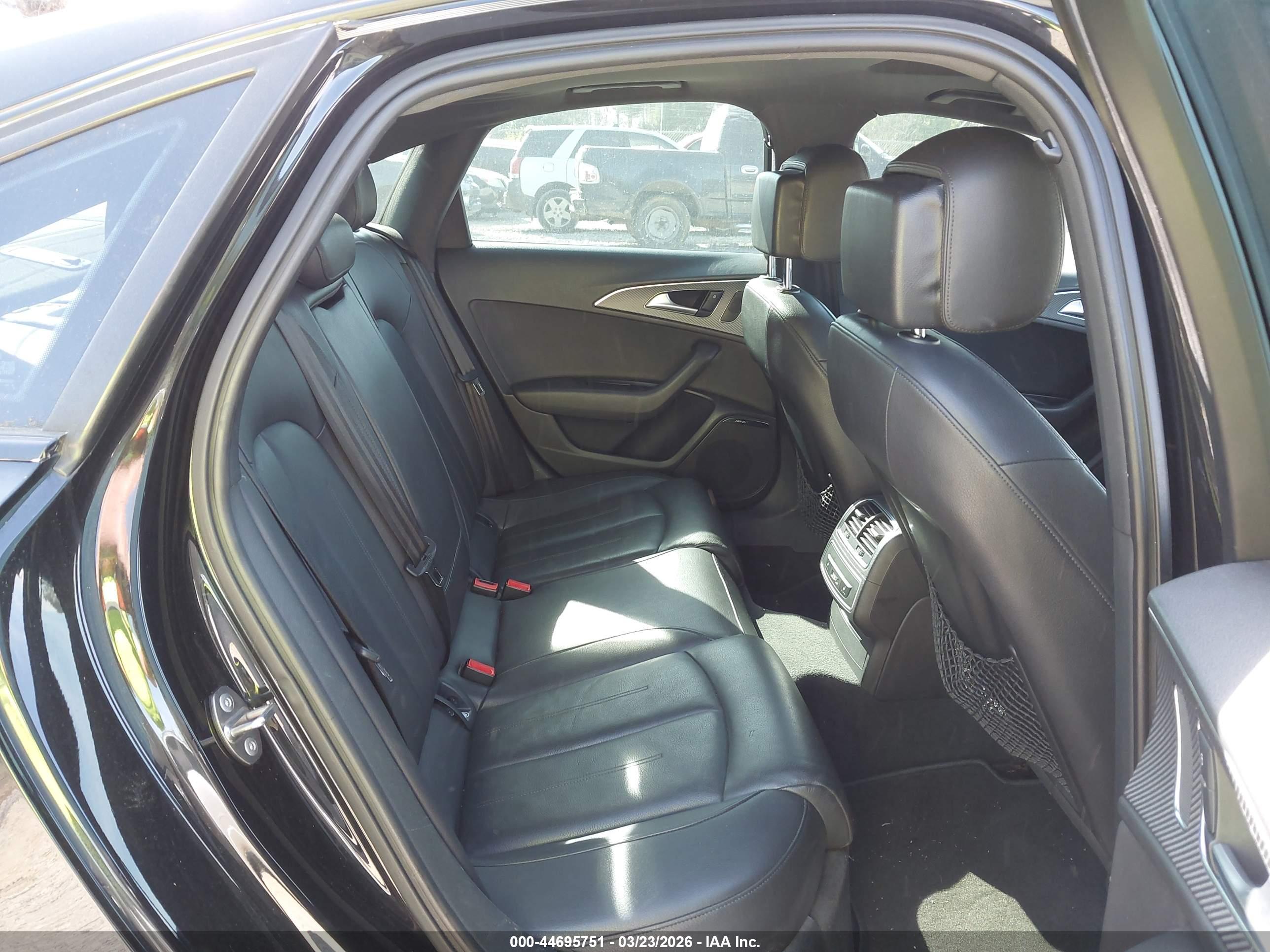 AUDI A6 image 8
