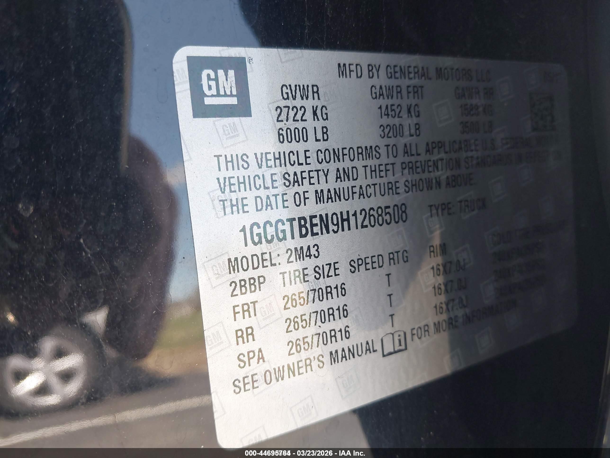 CHEVROLET COLORADO image 9