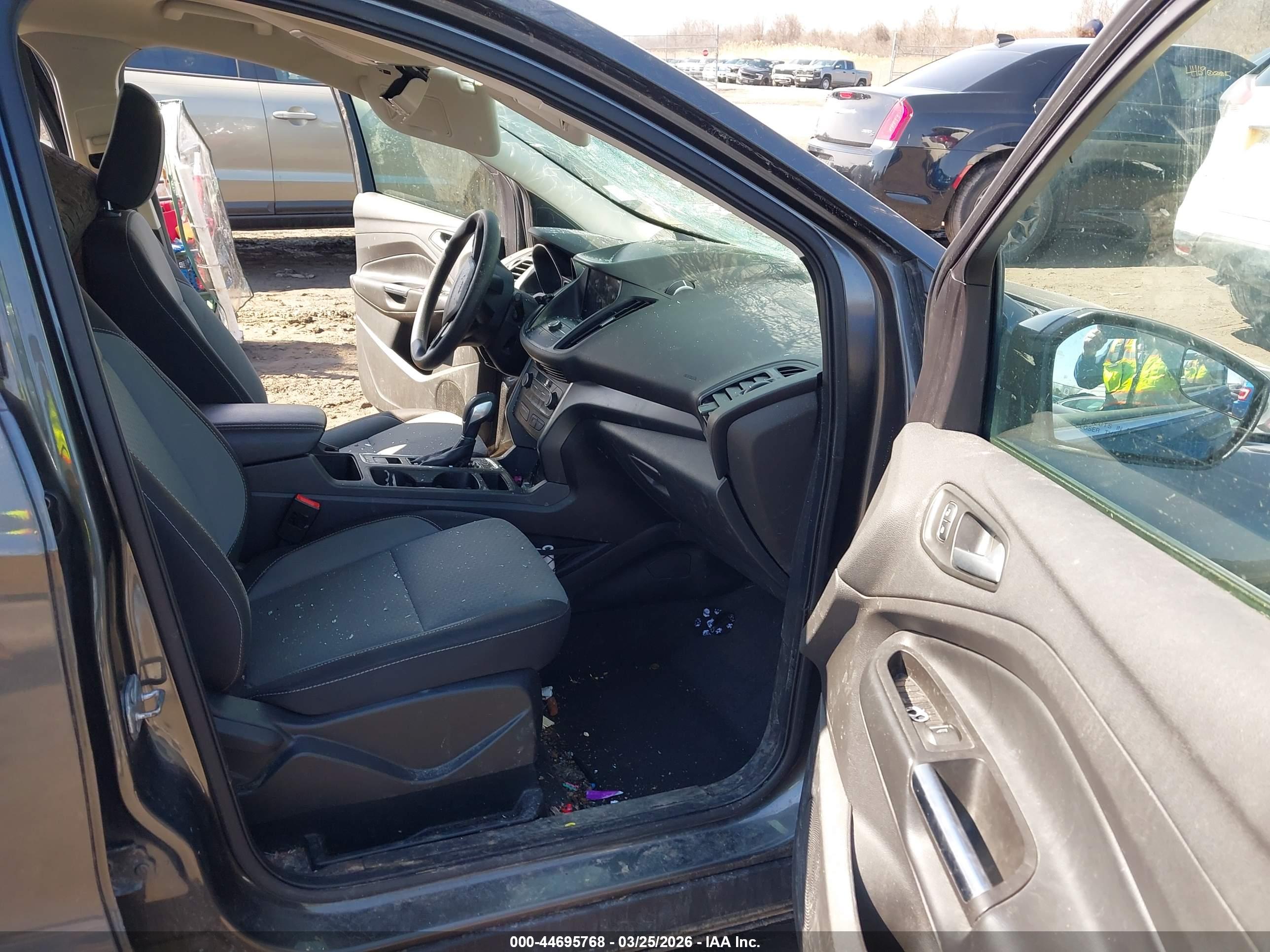 FORD ESCAPE image 5