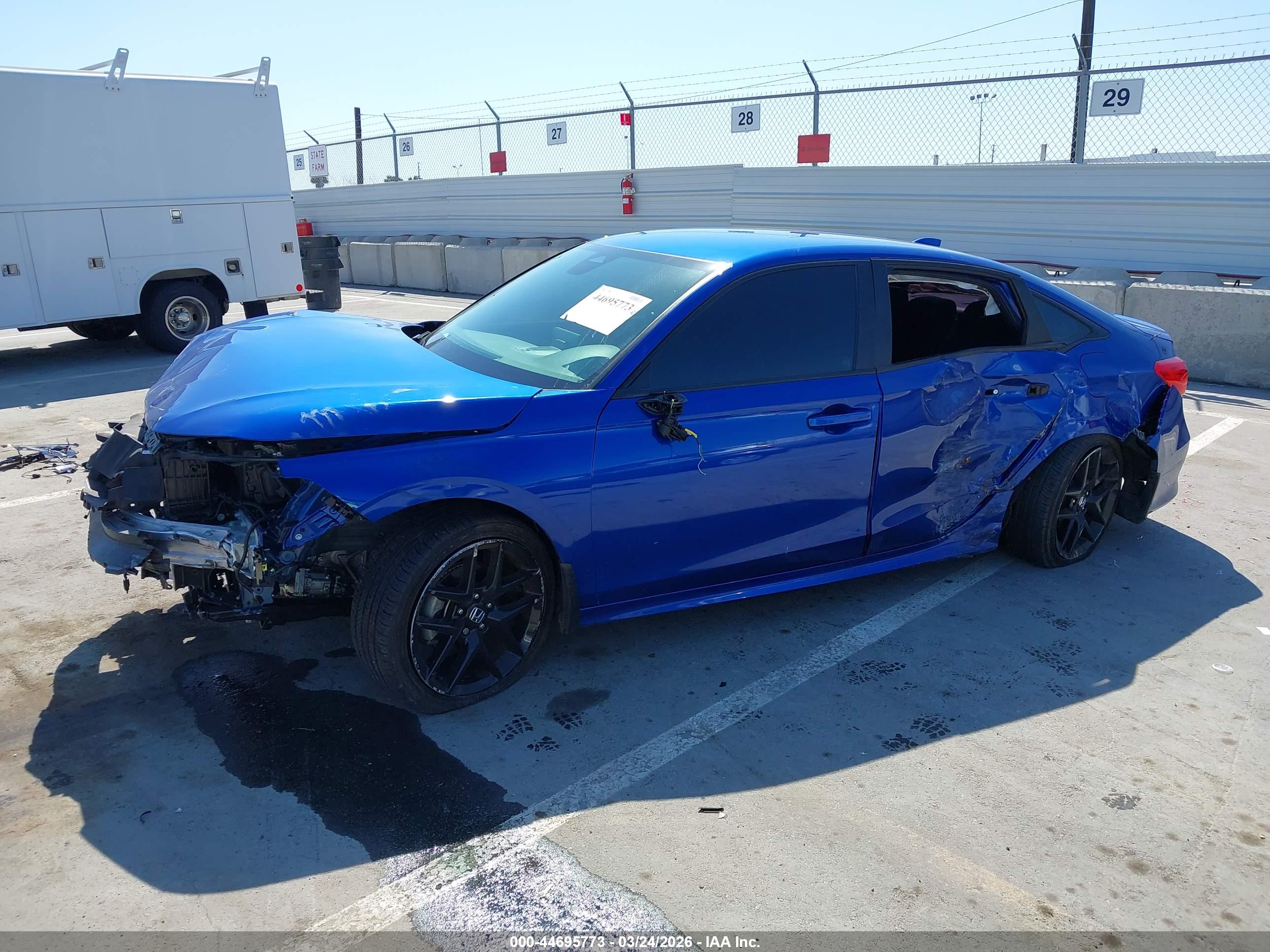 HONDA CIVIC image 2