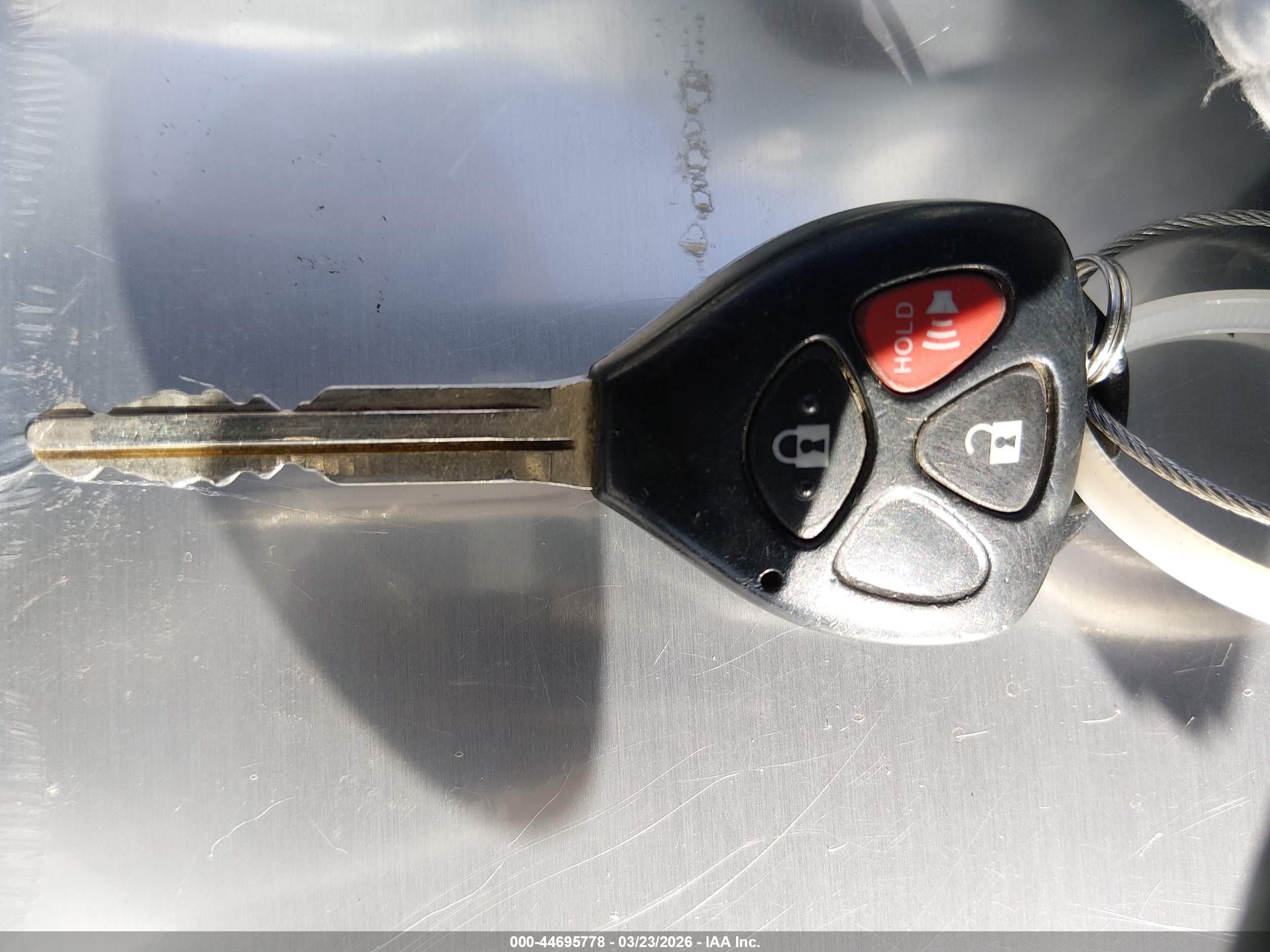 TOYOTA RAV4 image 11
