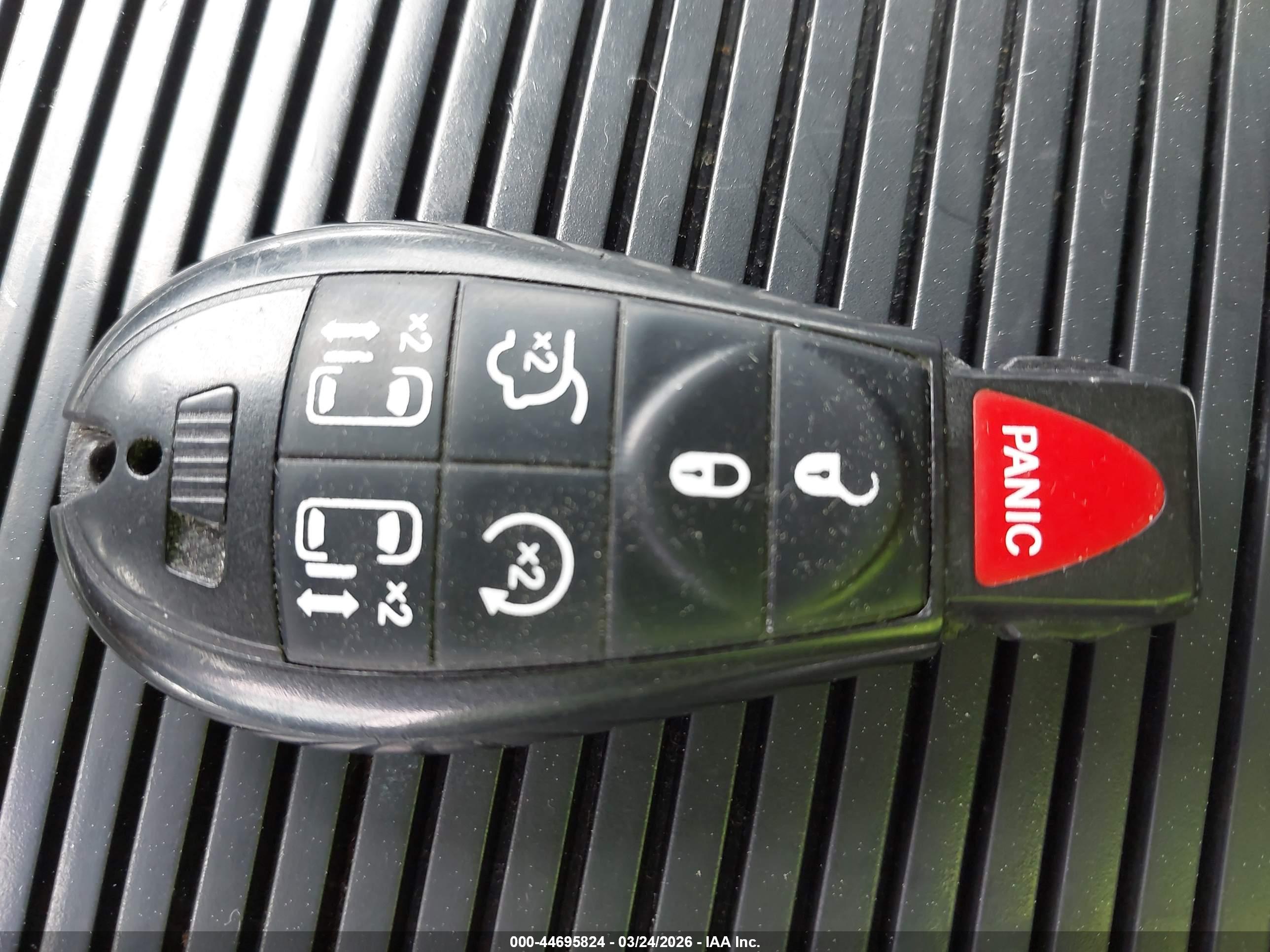 DODGE GRAND image 11