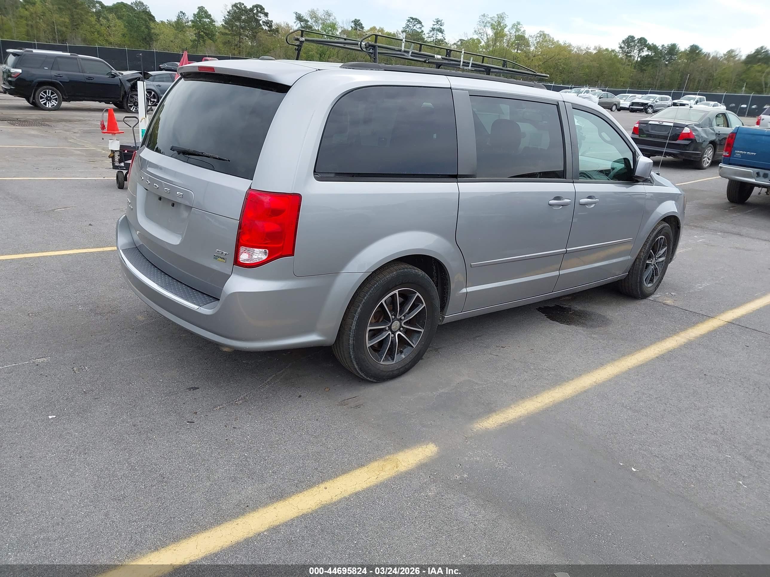 DODGE GRAND image 4