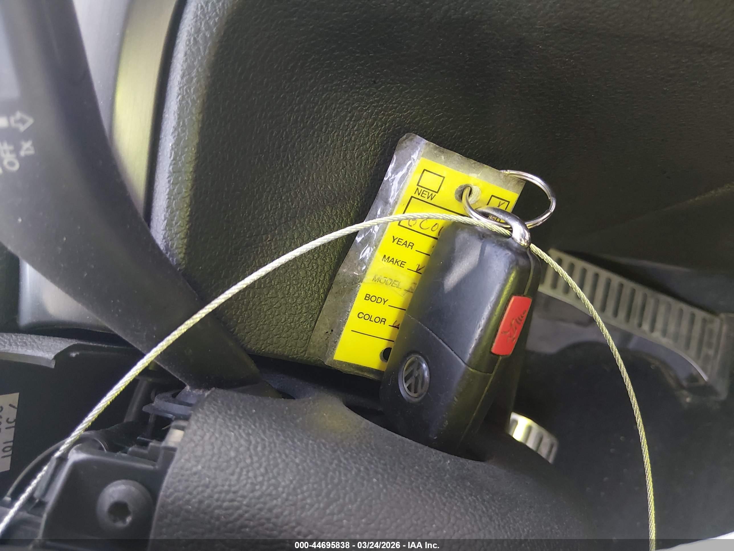 VOLKSWAGEN PASSAT image 11