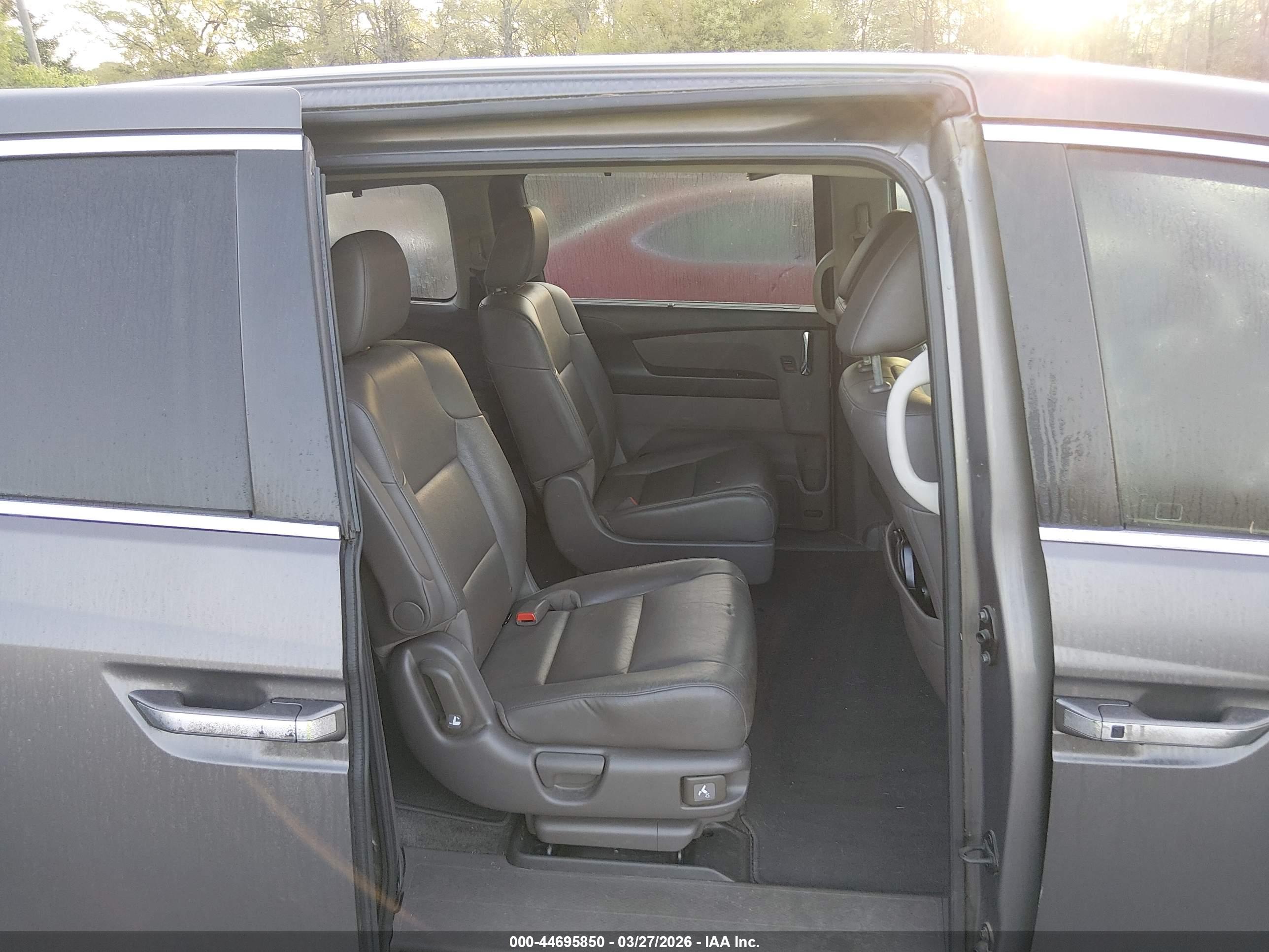 HONDA ODYSSEY image 8