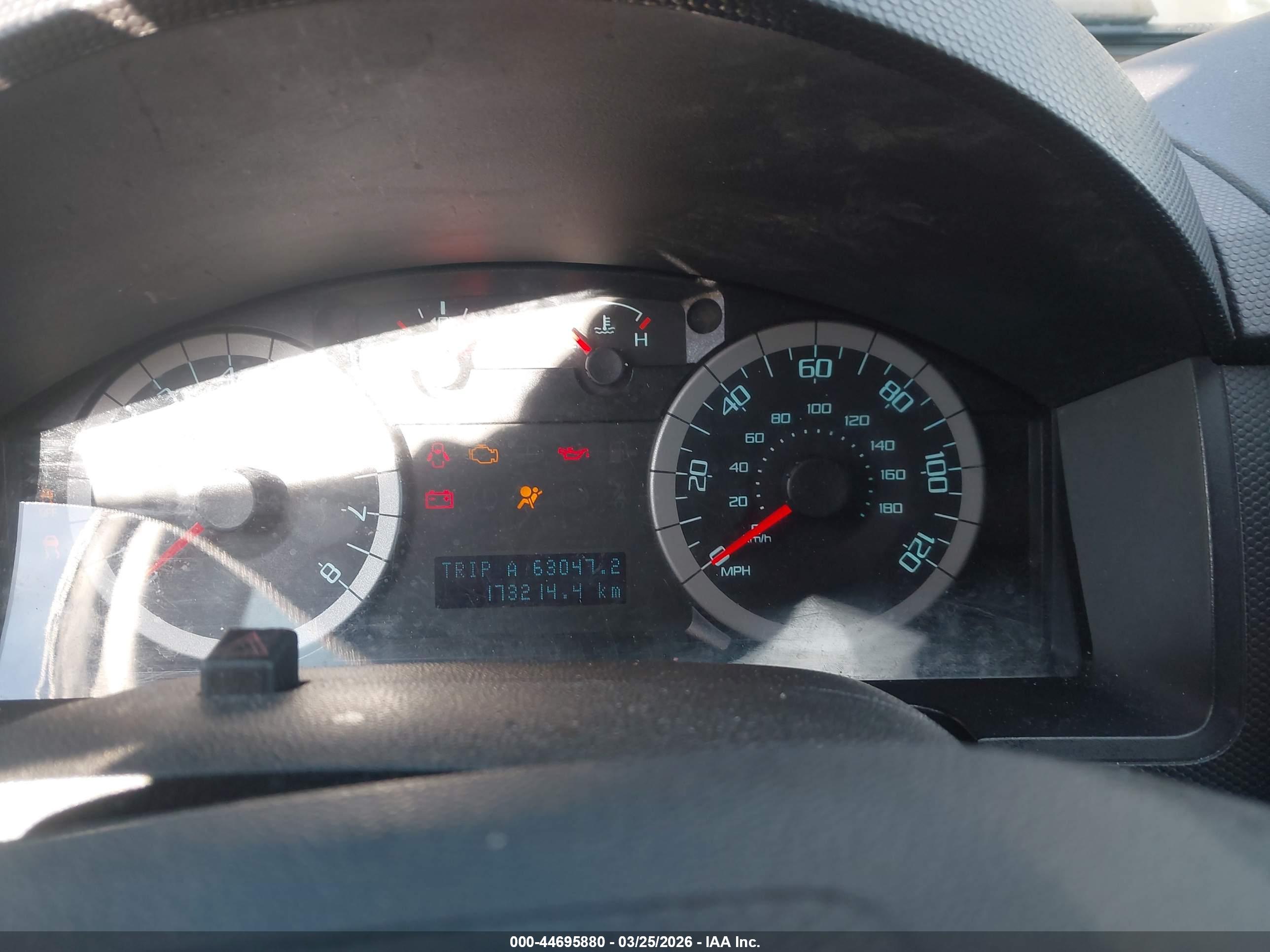 FORD ESCAPE image 7