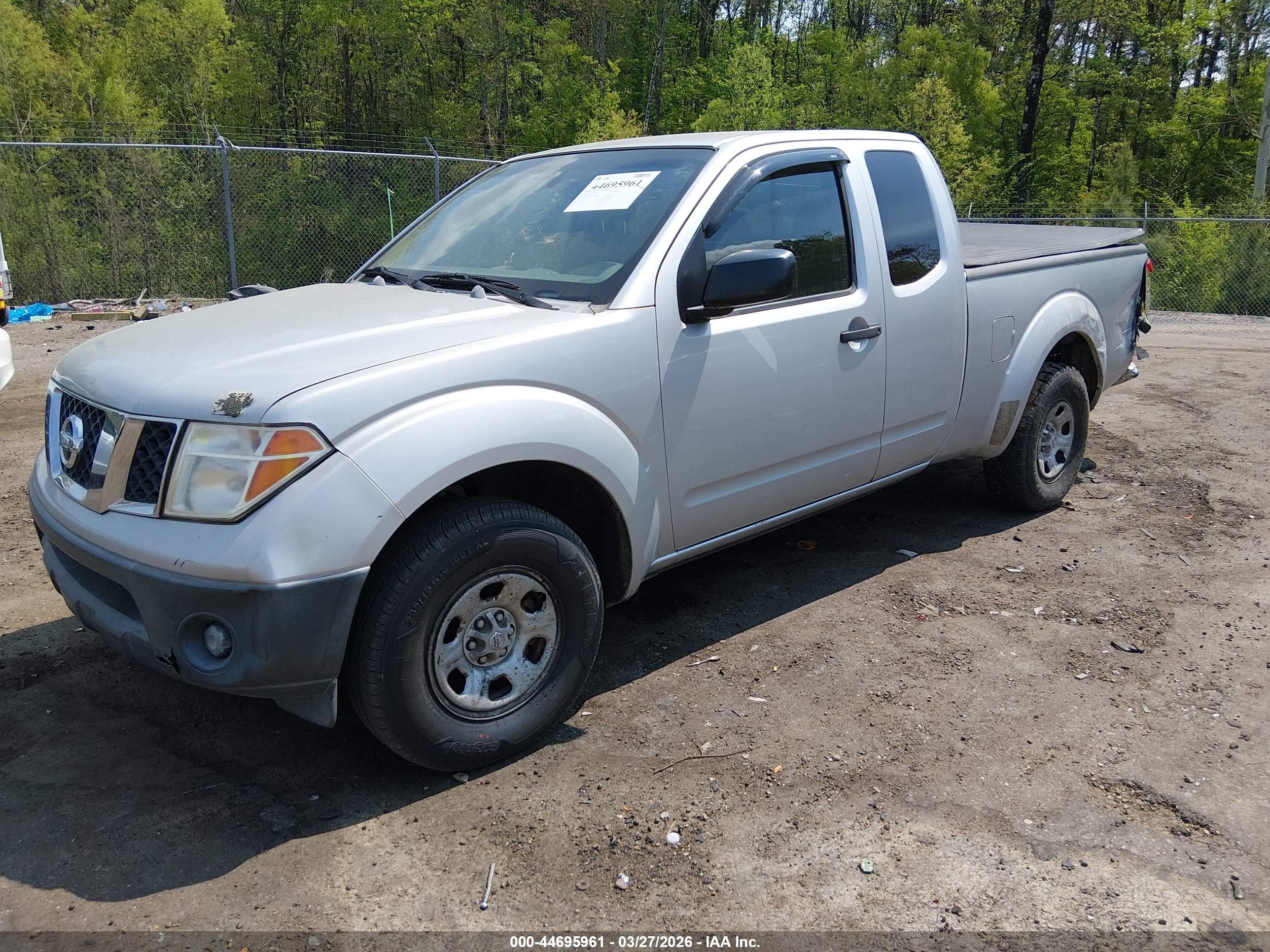 NISSAN FRONTIER image 2
