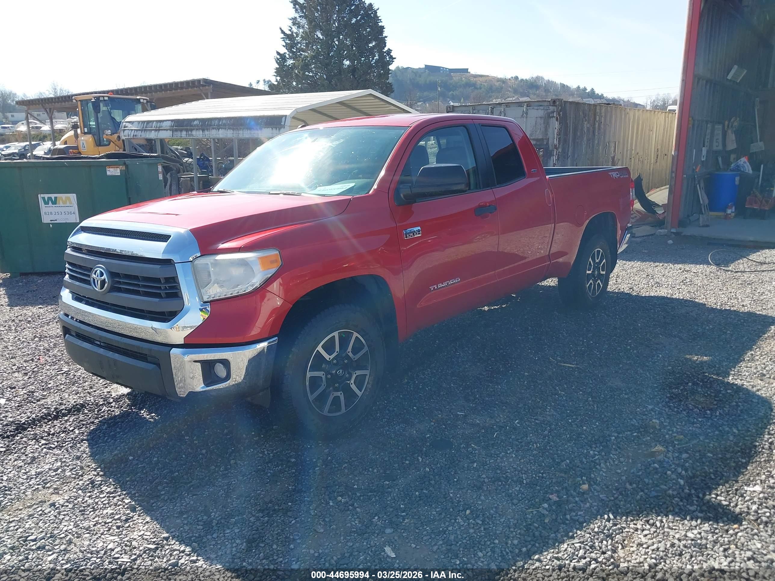 TOYOTA TUNDRA image 2