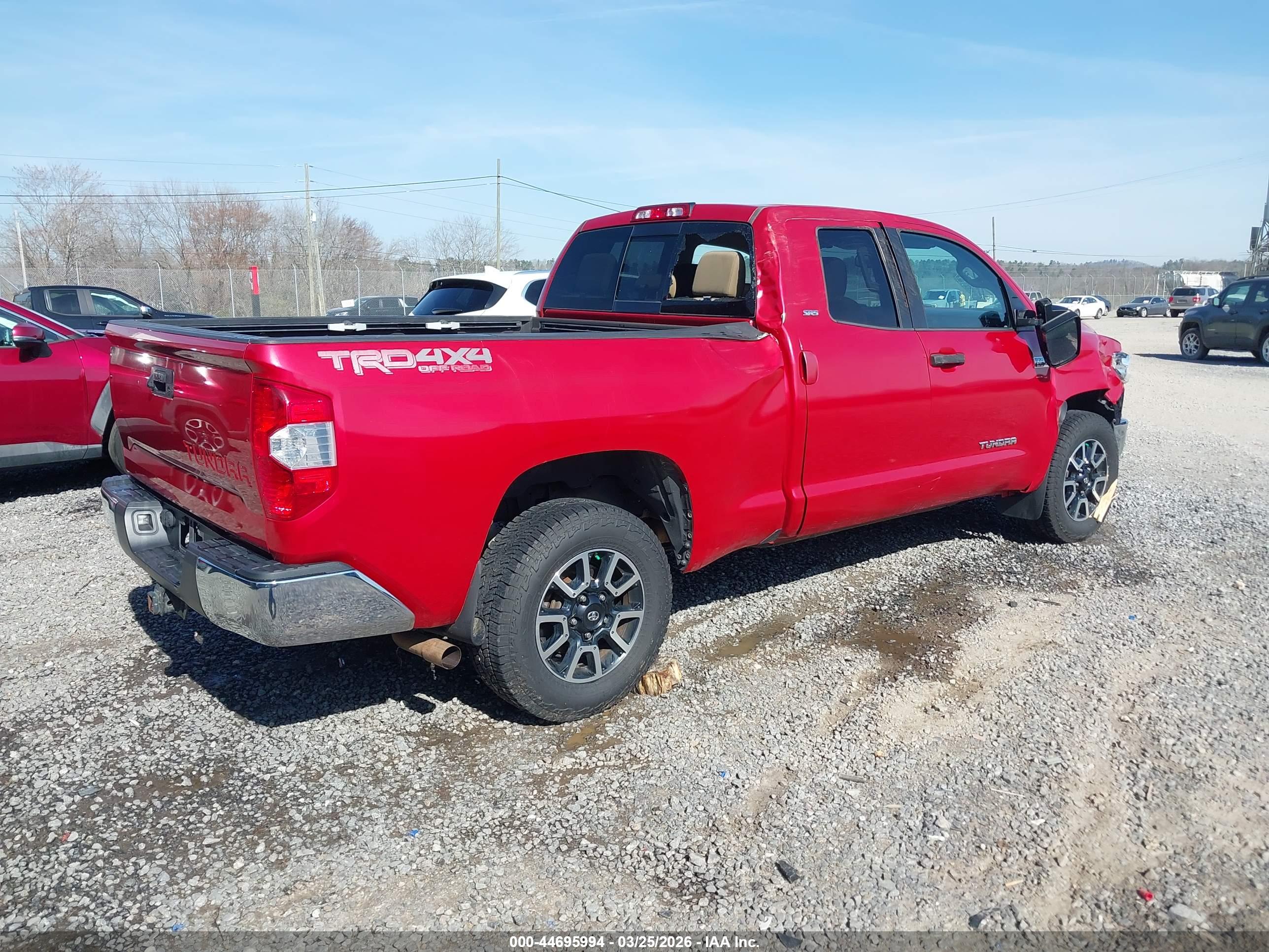 TOYOTA TUNDRA image 4
