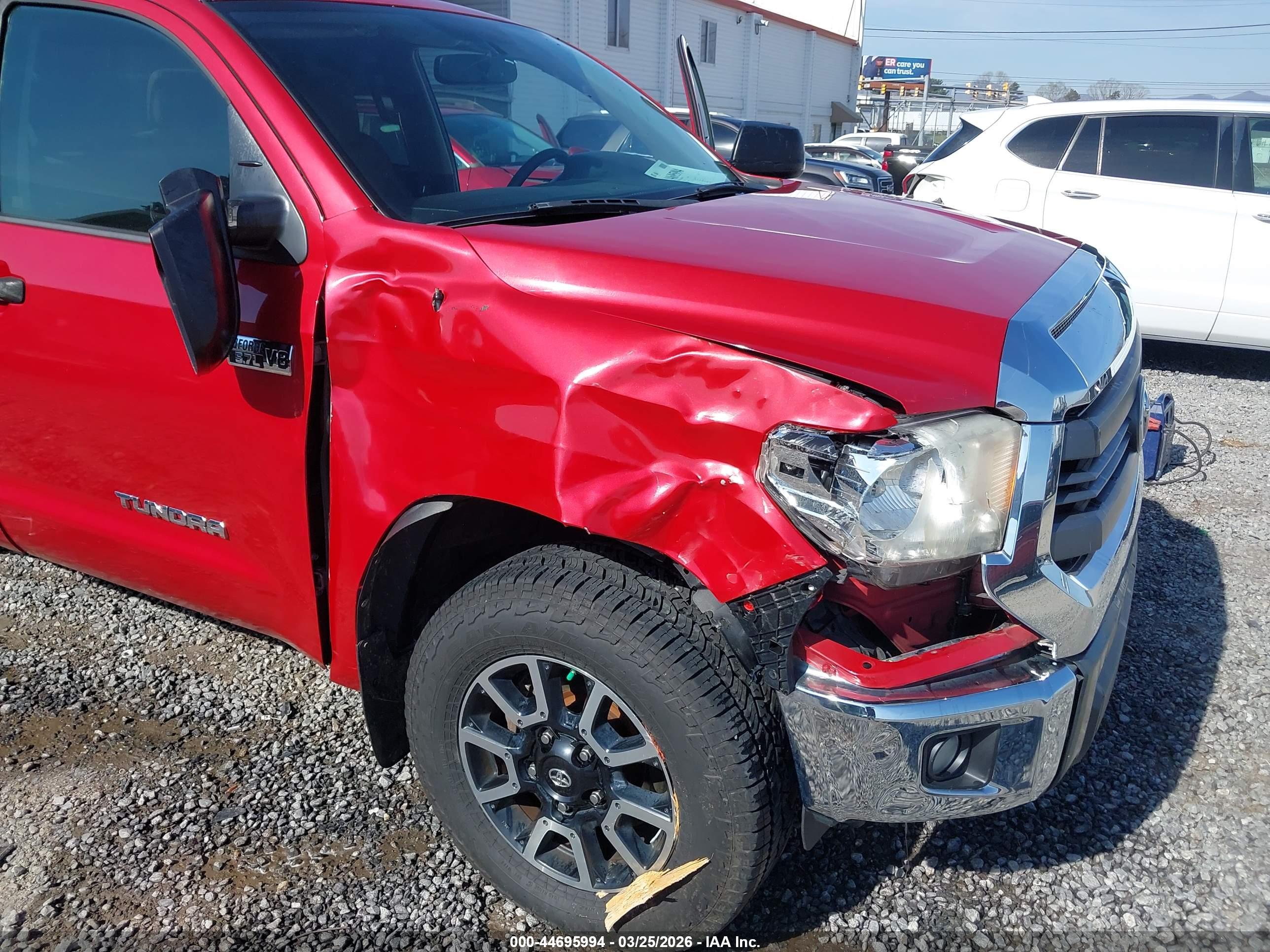 TOYOTA TUNDRA image 6