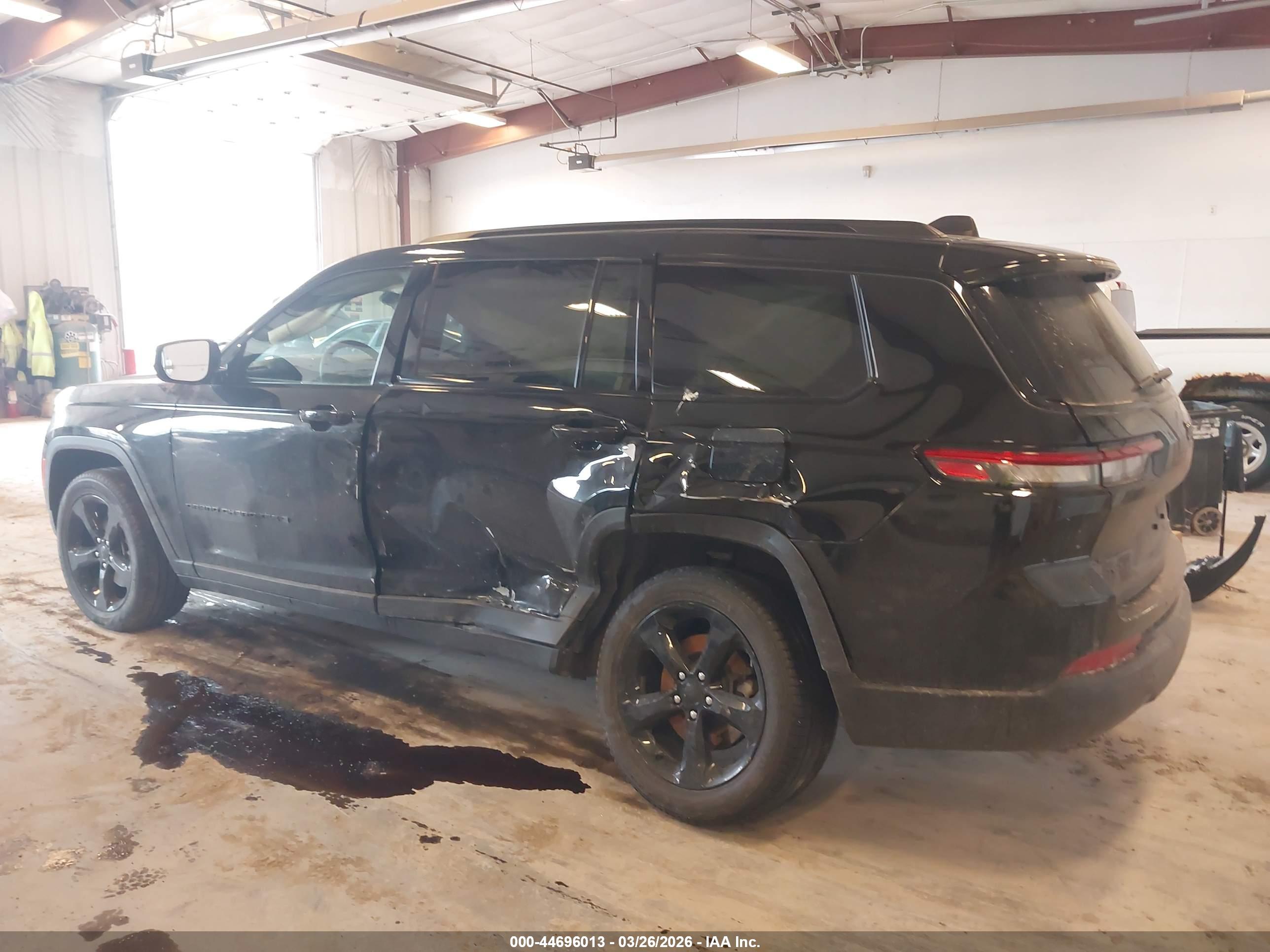 JEEP GRAND image 3