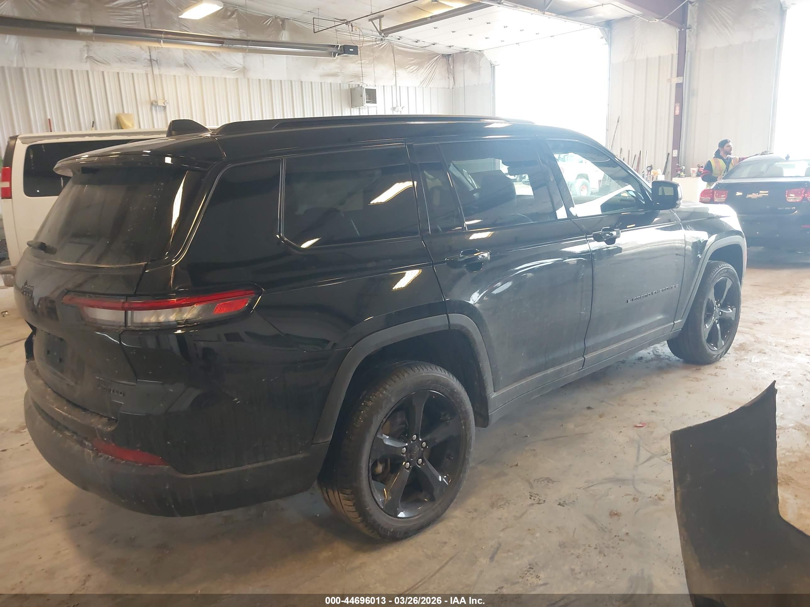 JEEP GRAND image 4