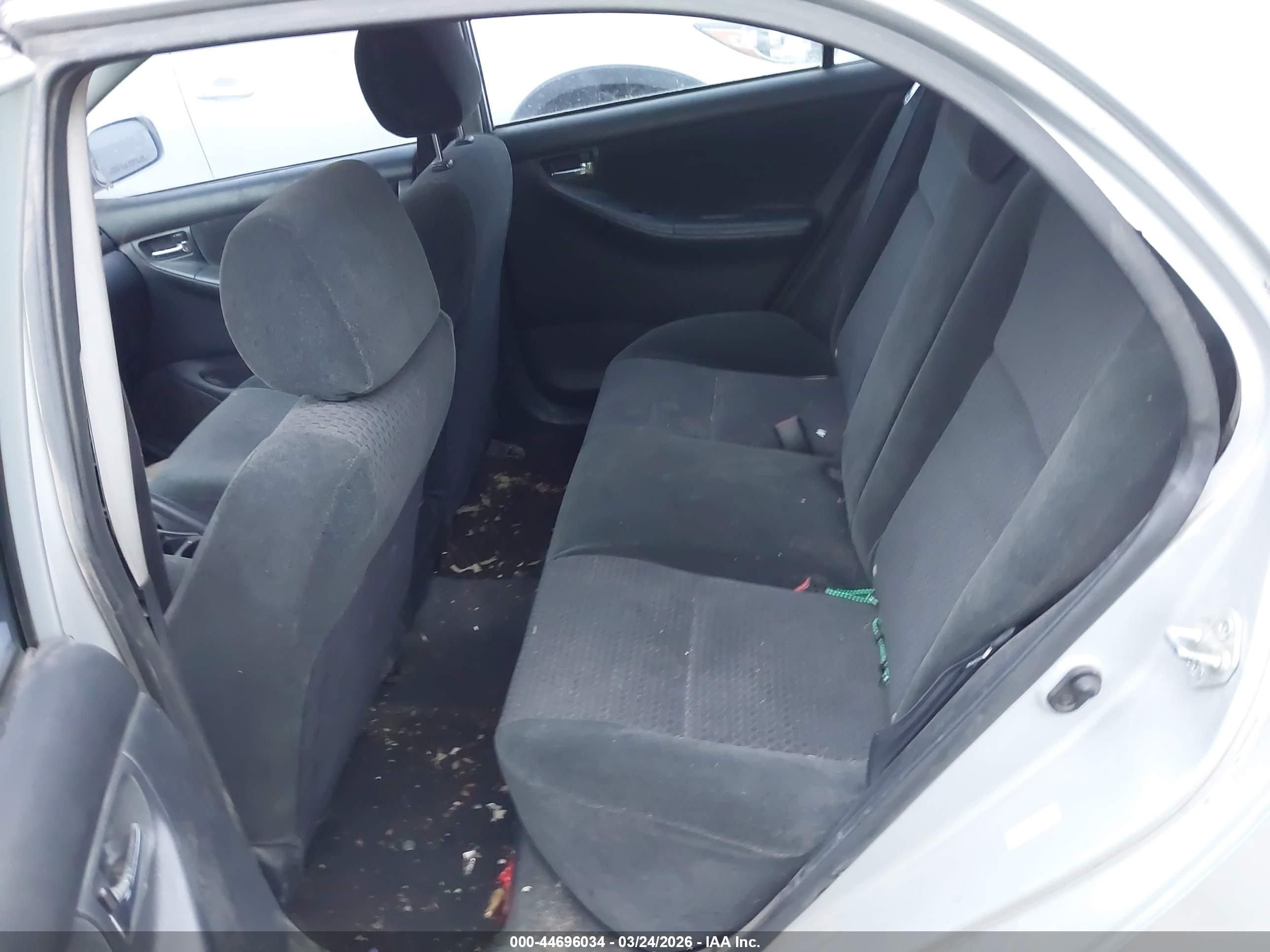 TOYOTA COROLLA image 8